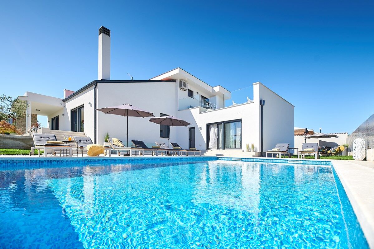 Villa Dolcea 74026-K1