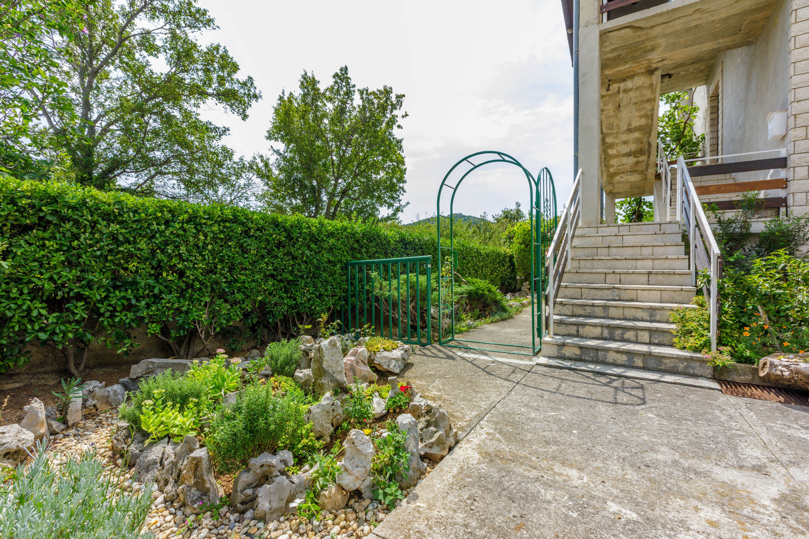 Apartments Ledy 79031-A2