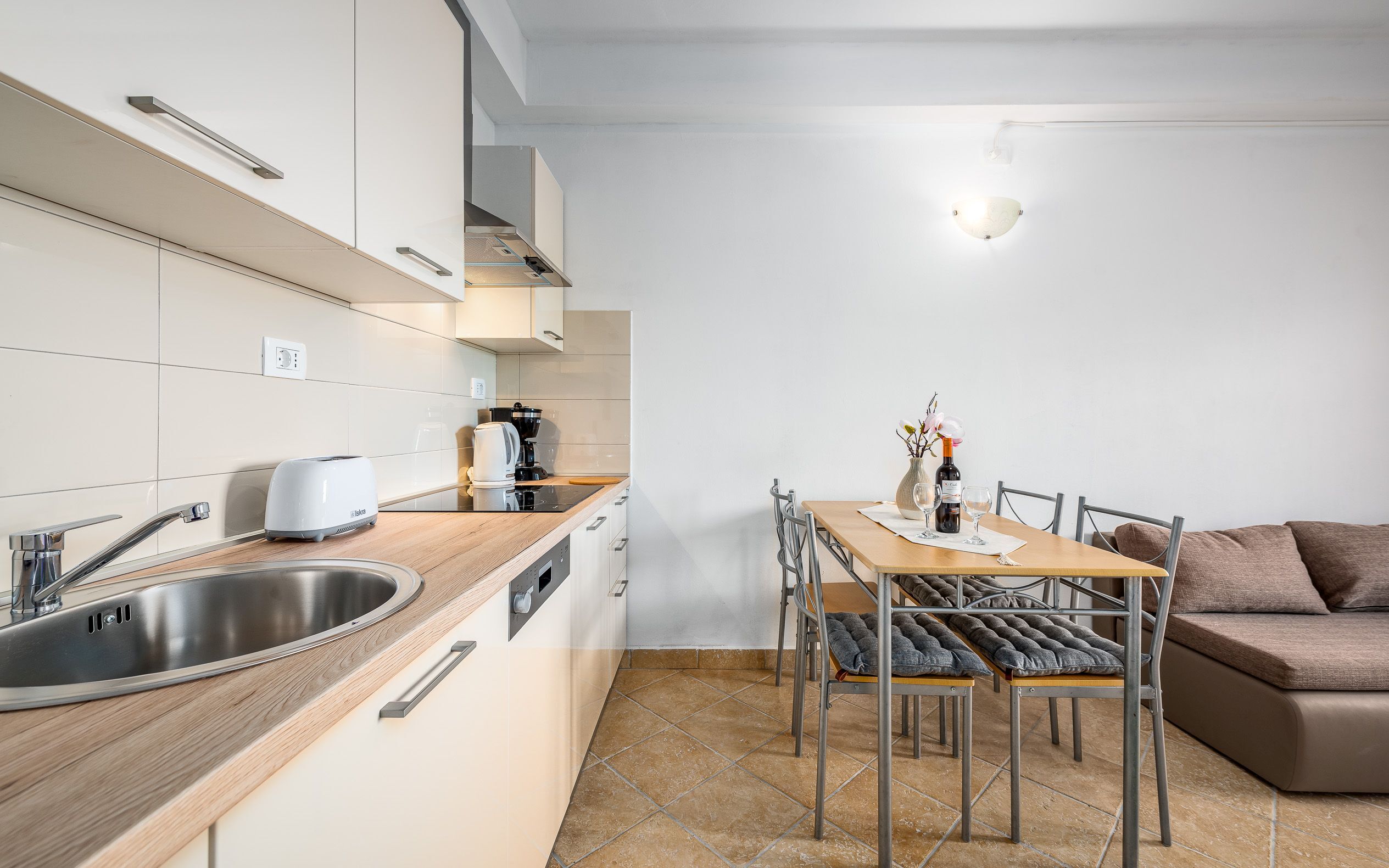 Apartments Wellness 75751-A8