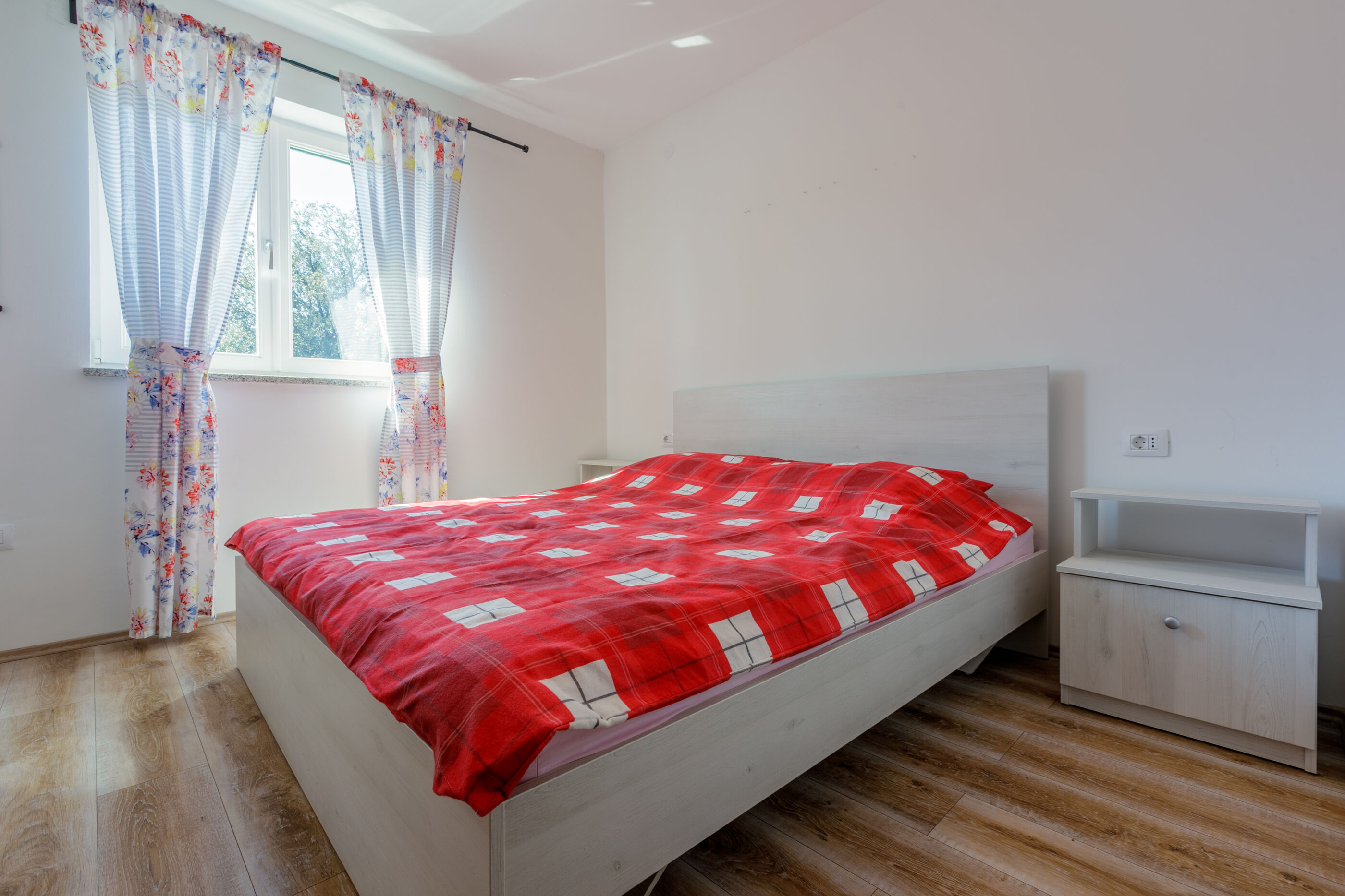 Apartment Nika 60331-A1