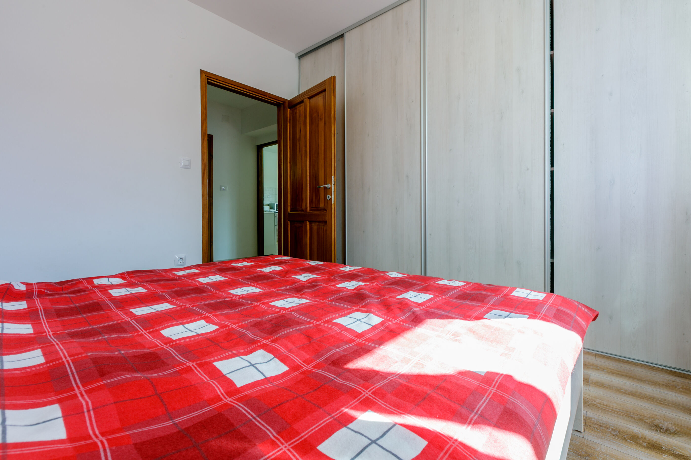 Apartment Nika 60331-A1
