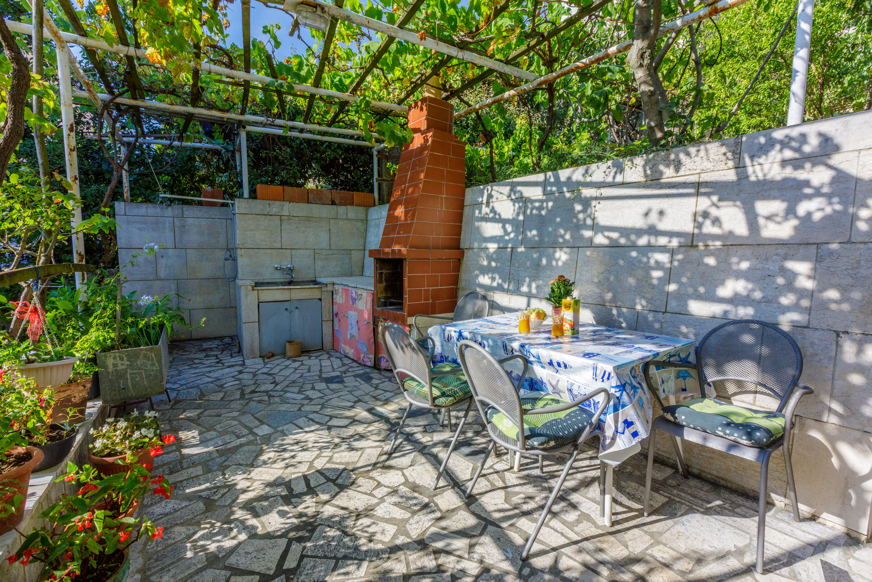 Apartments BENNY 76371-A1