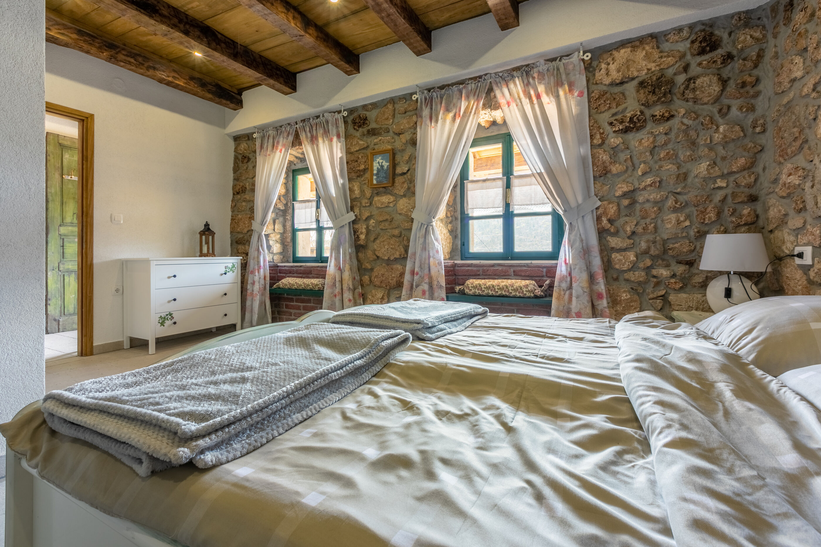 Villa Romantic V6981-K1