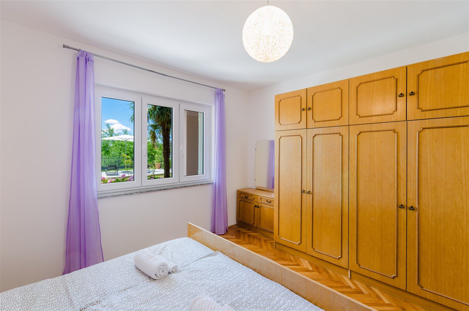 Apartments Rajna 80481-A1