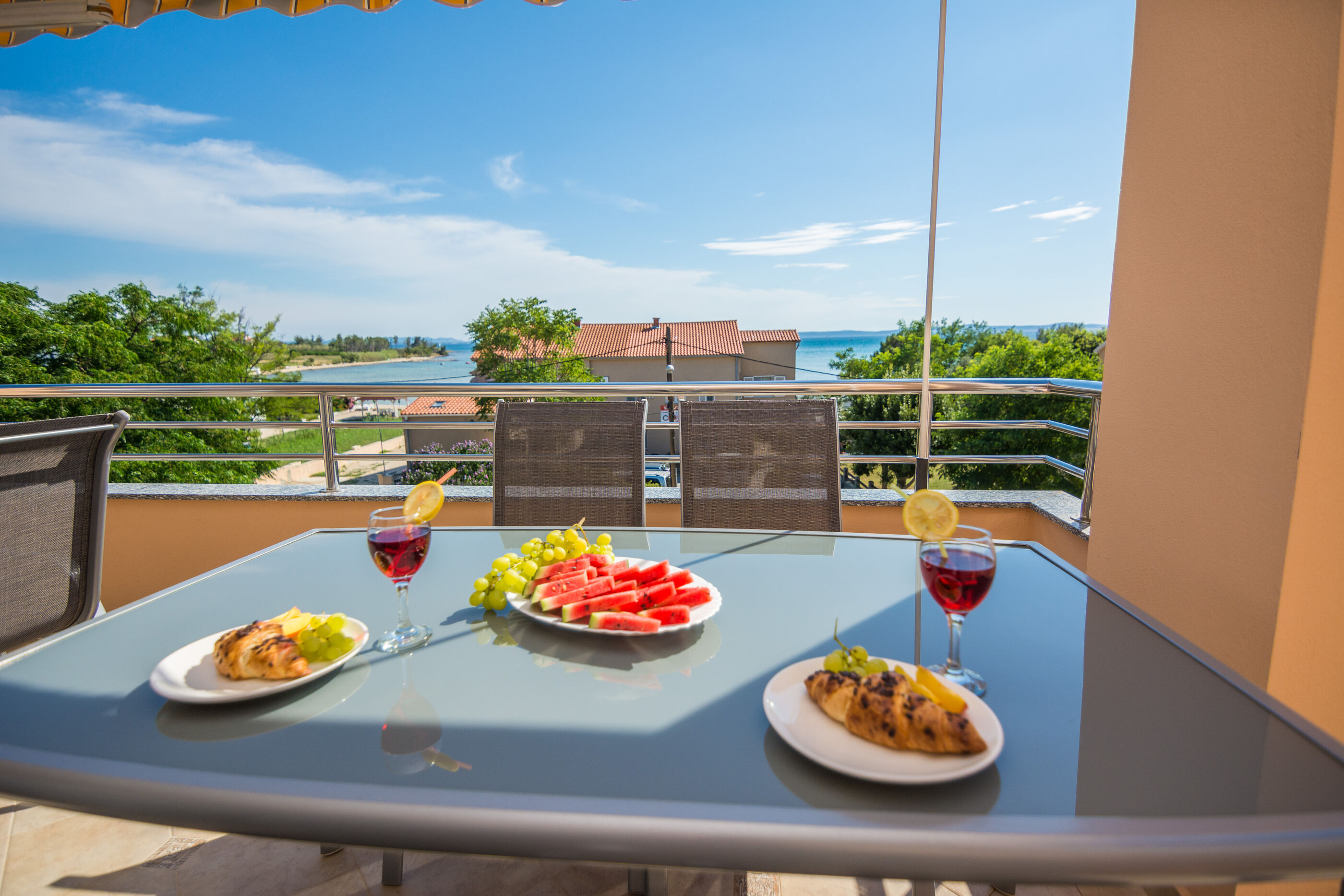 Apartments Medanic A2