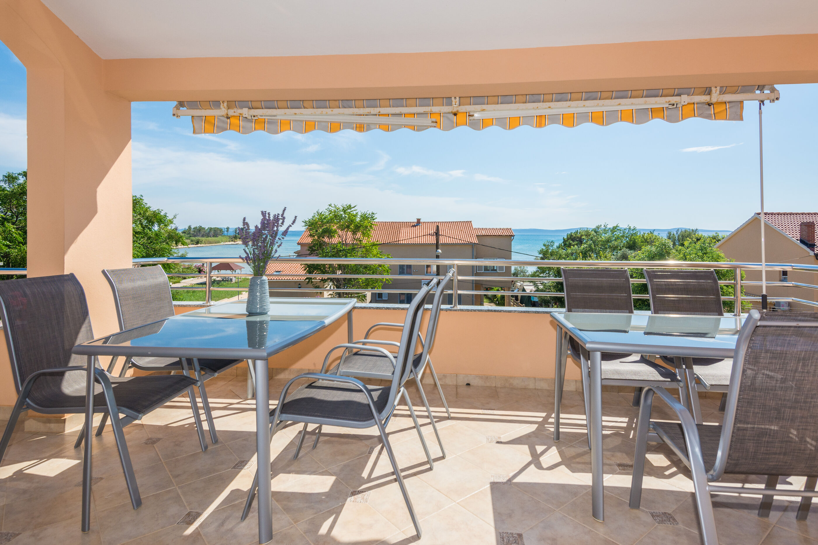 Apartments Medanic A2