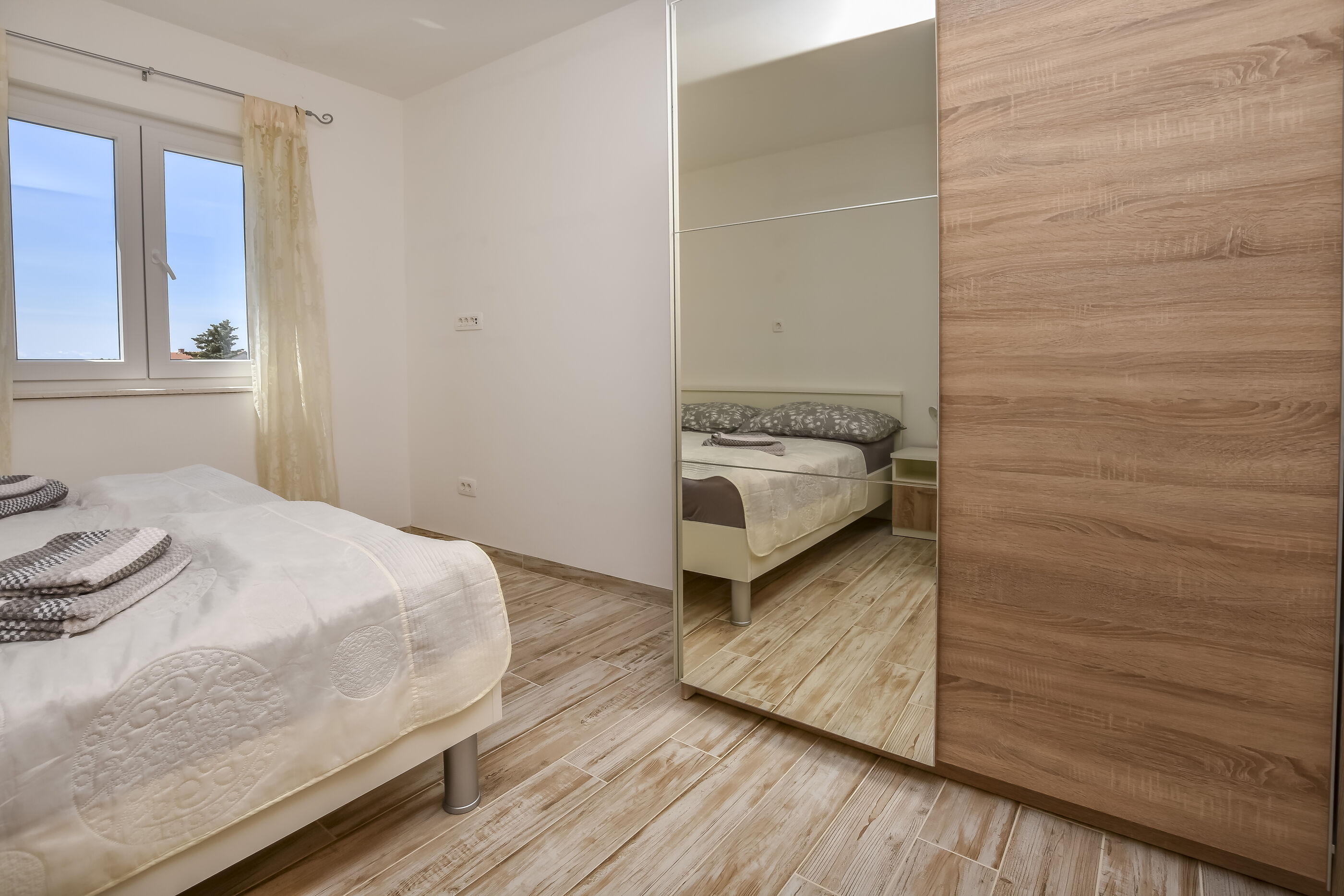 Apartments Jelena 79901-A1