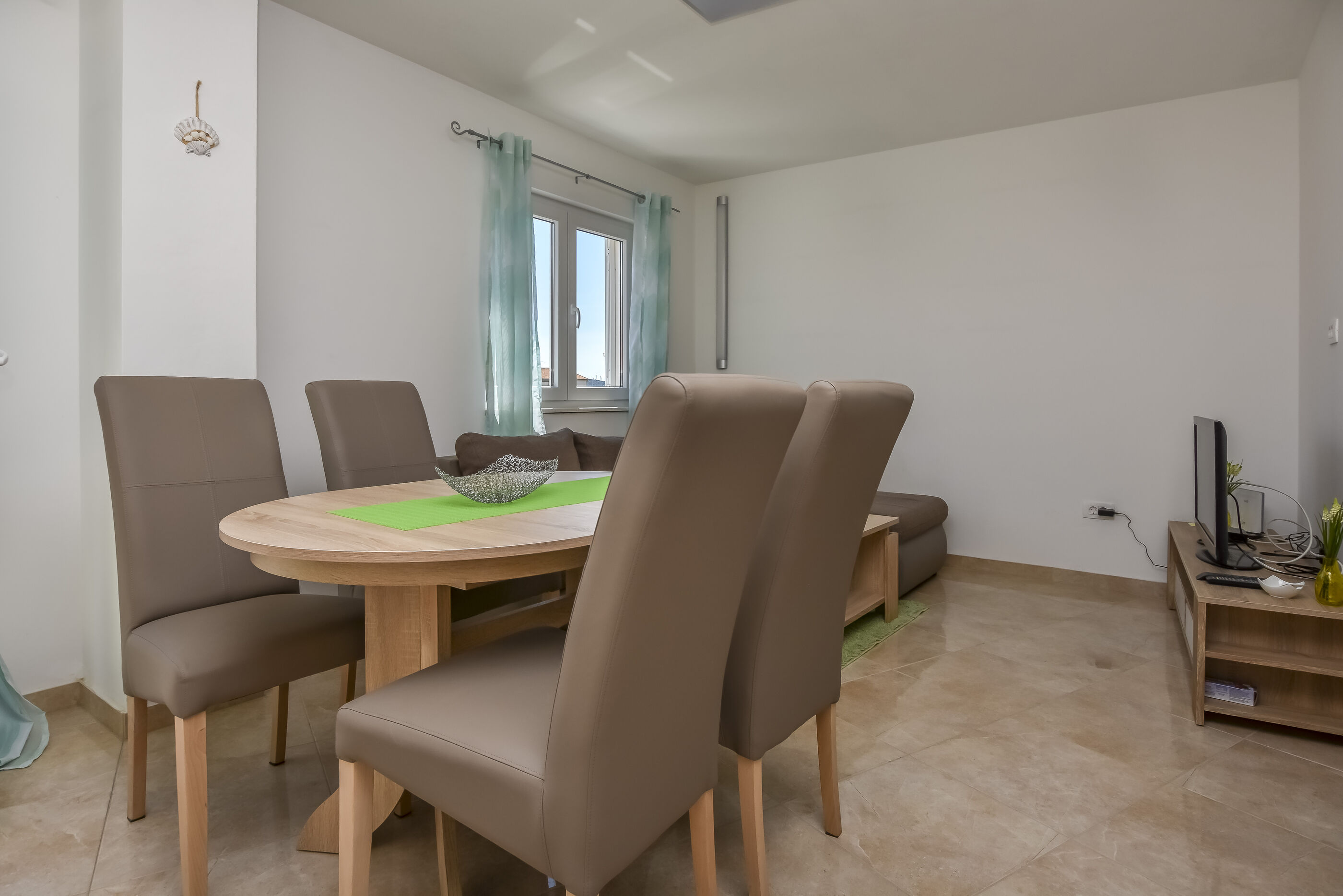 Apartments Jelena 79901-A1