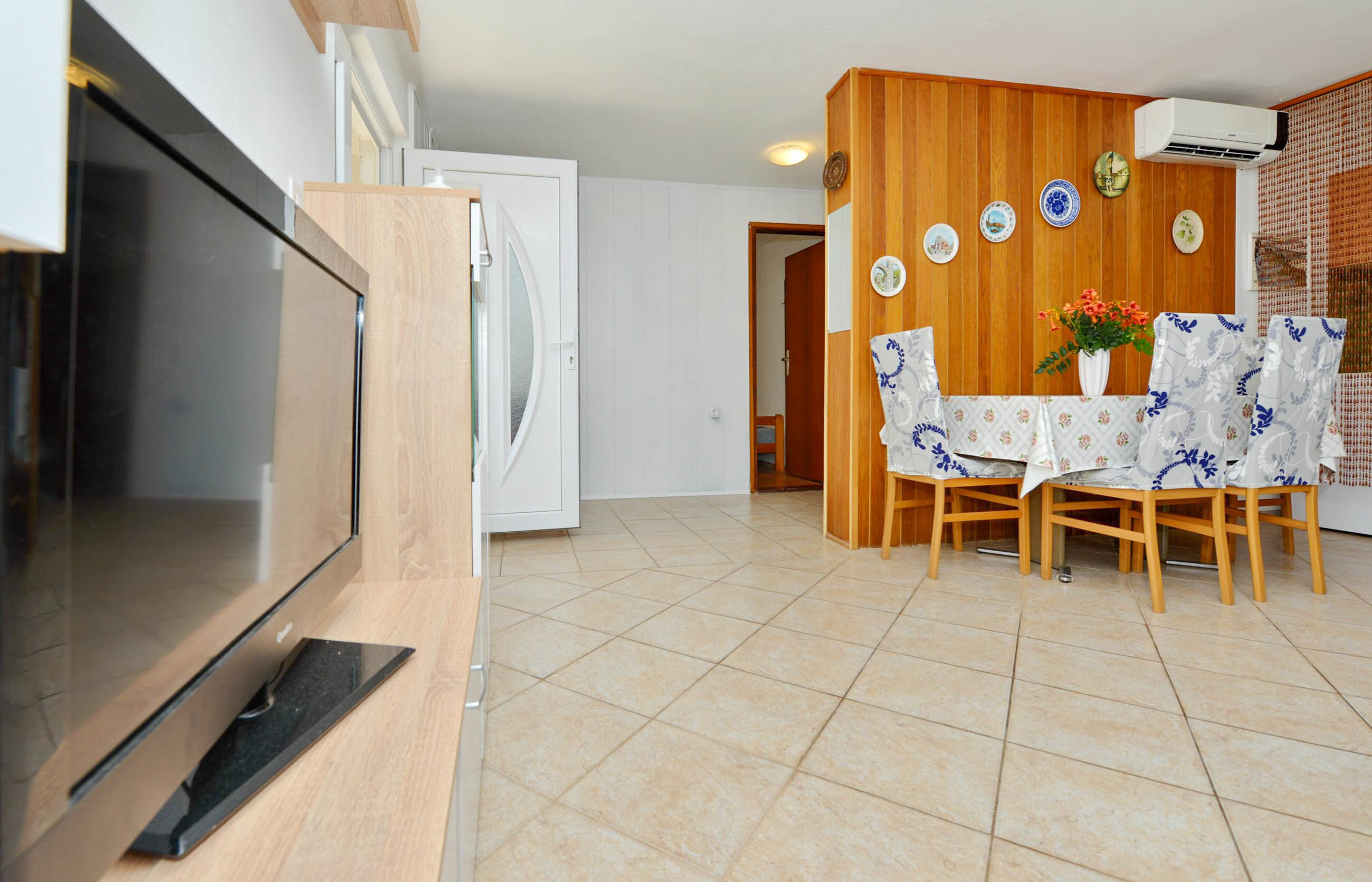 Apartment Velimir 57751-A2