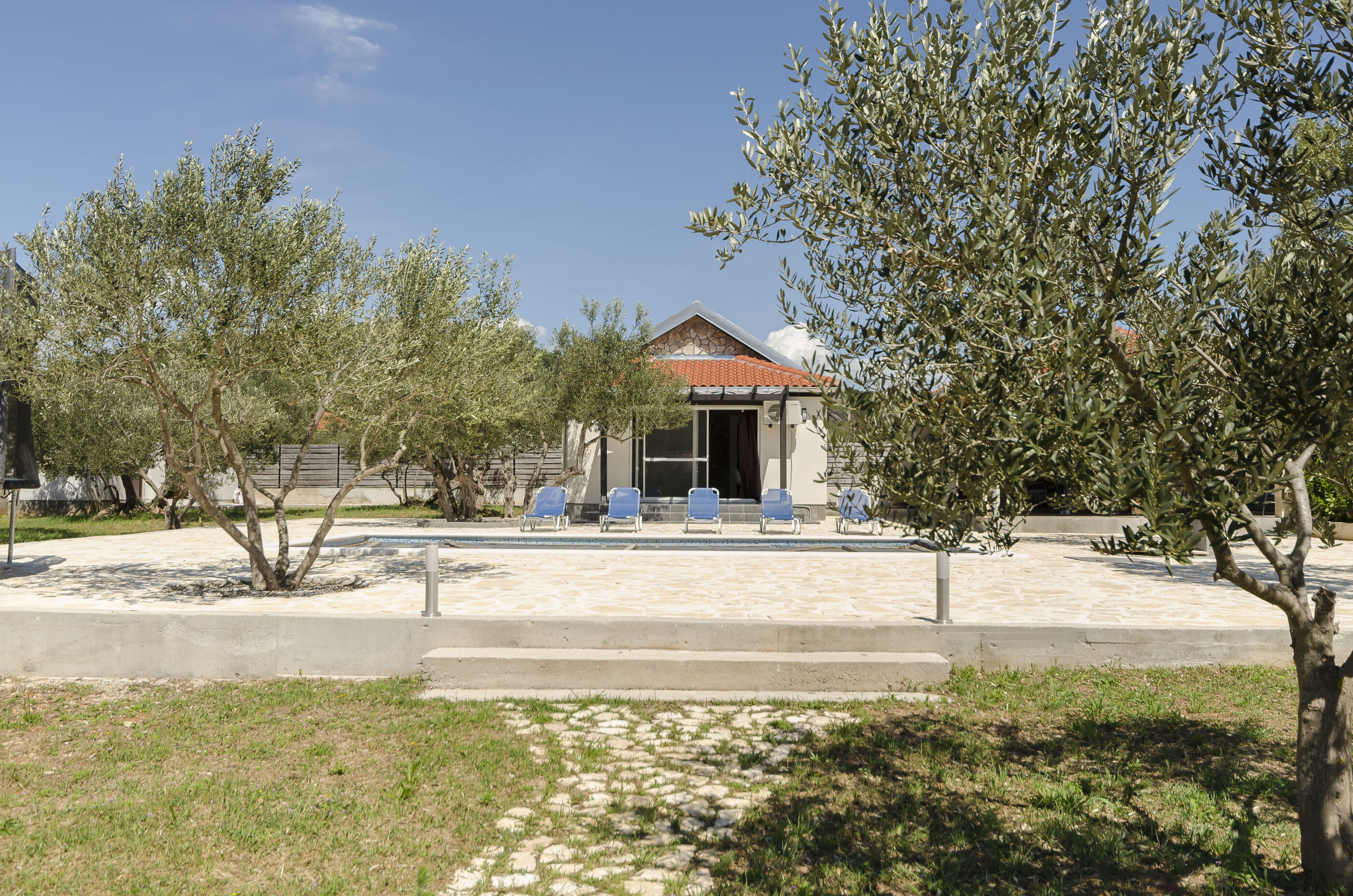 House Hacienda 80831-K1