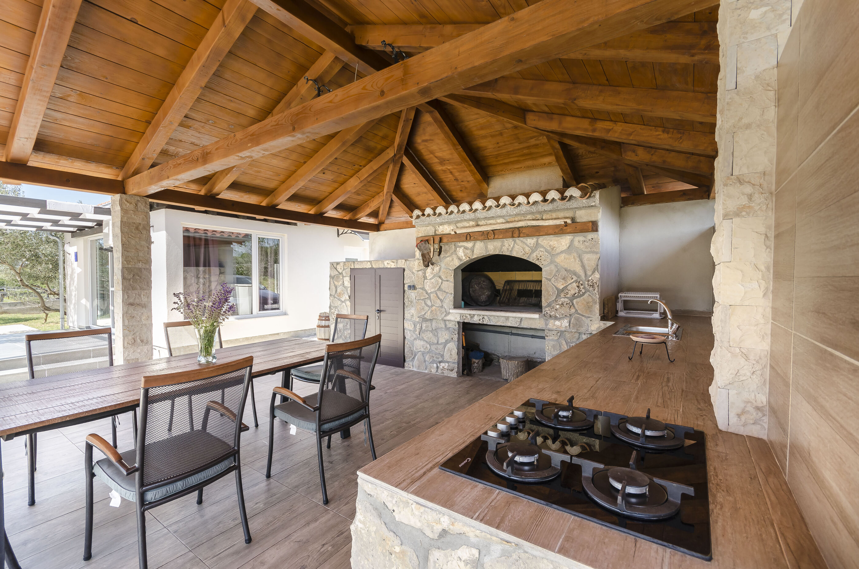 House Hacienda 80831-K1