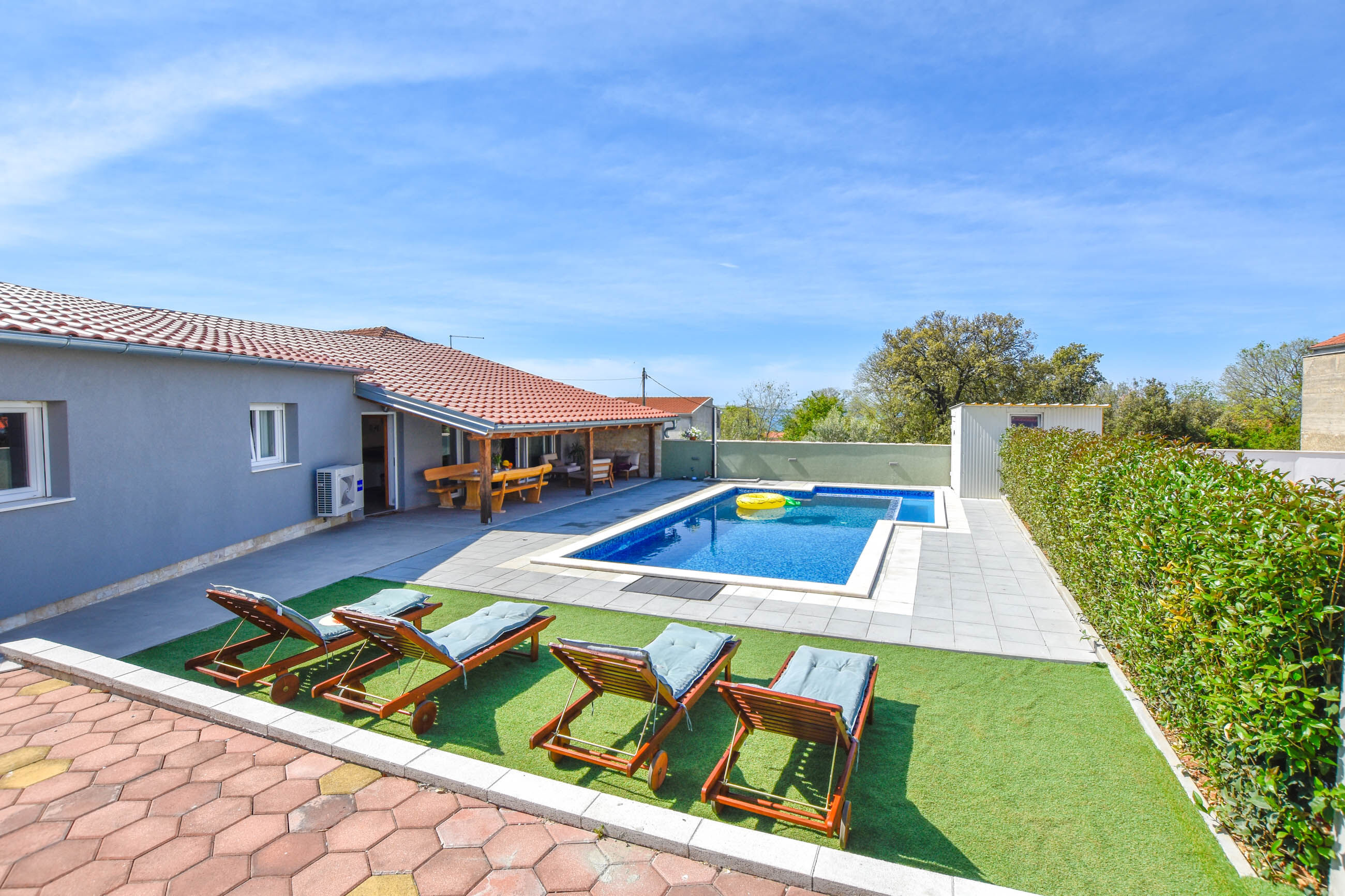Villa Pave V0221-K1