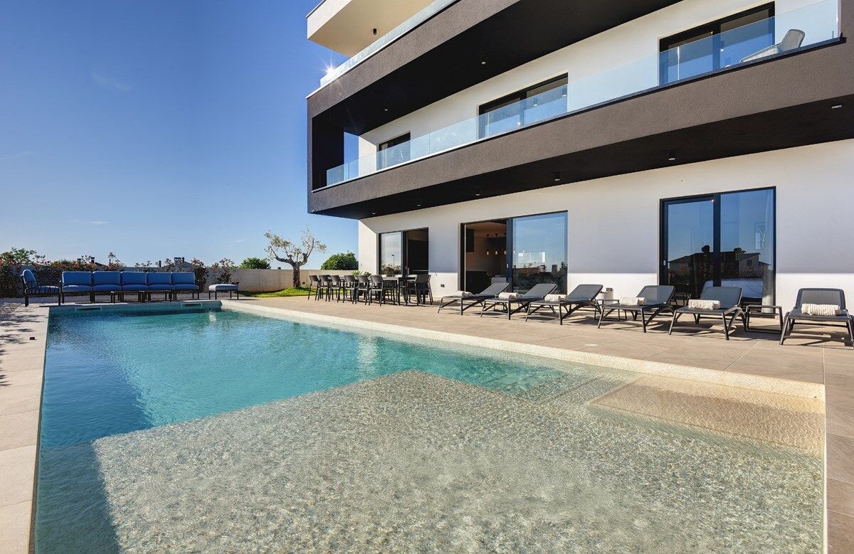 Villa Aquarius 74198-K1
