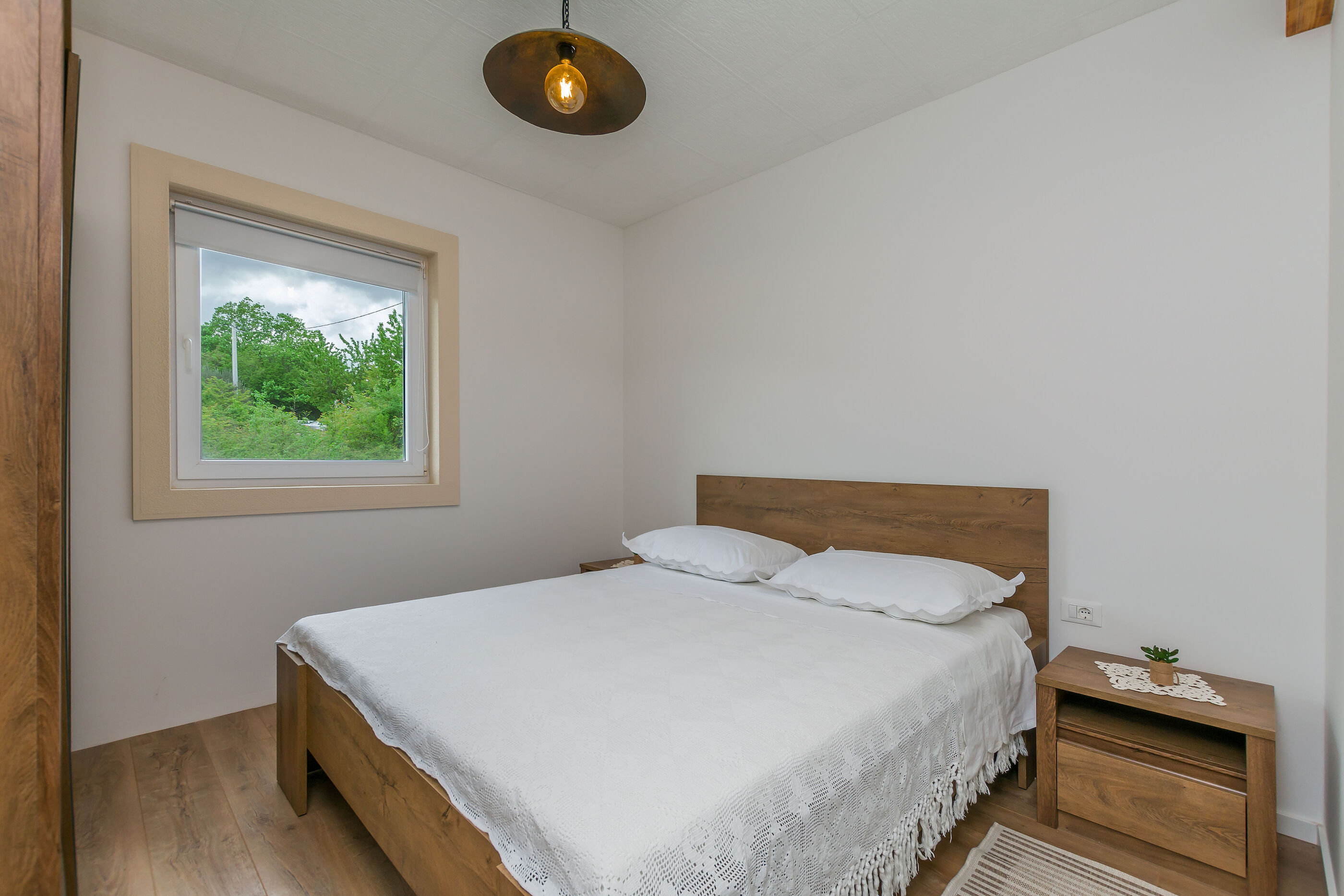 House Mali dvori 81161-K1