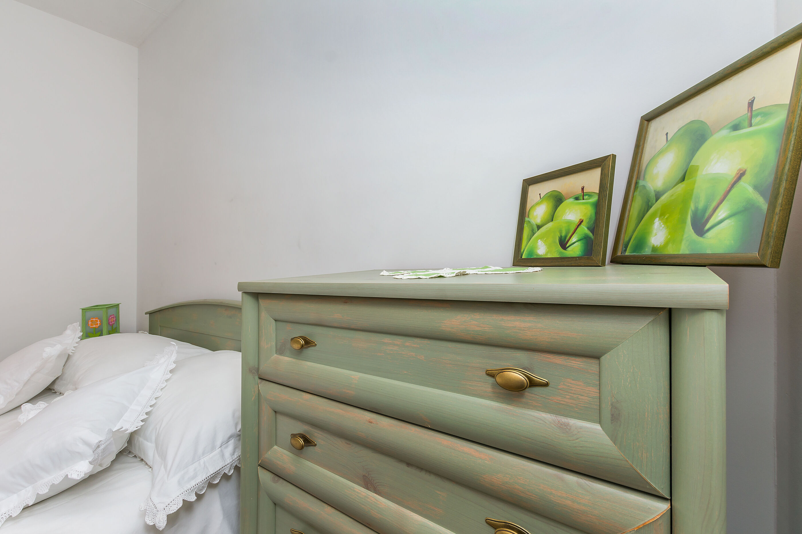 House Mali dvori 81161-K1