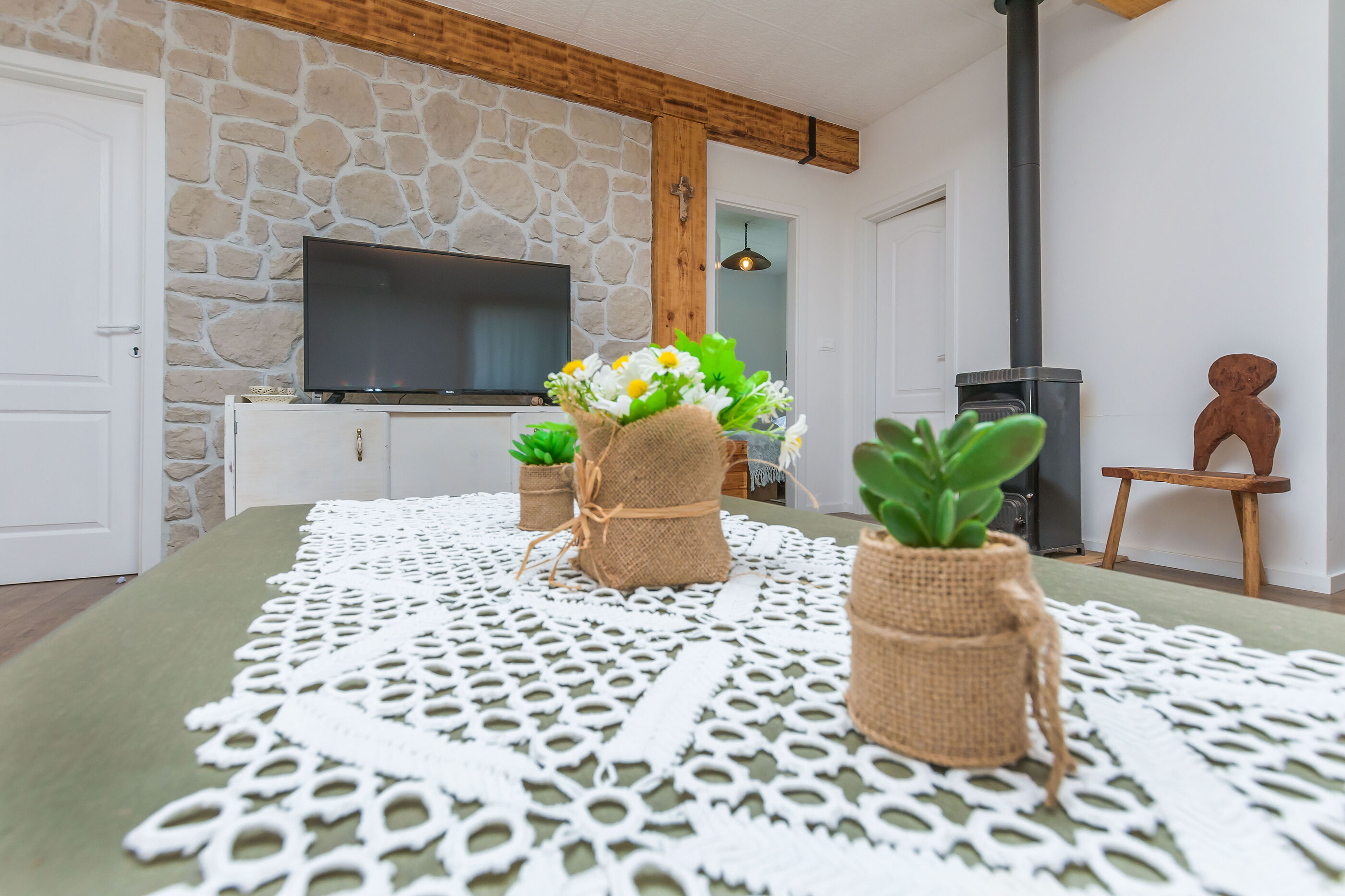 House Mali dvori 81161-K1