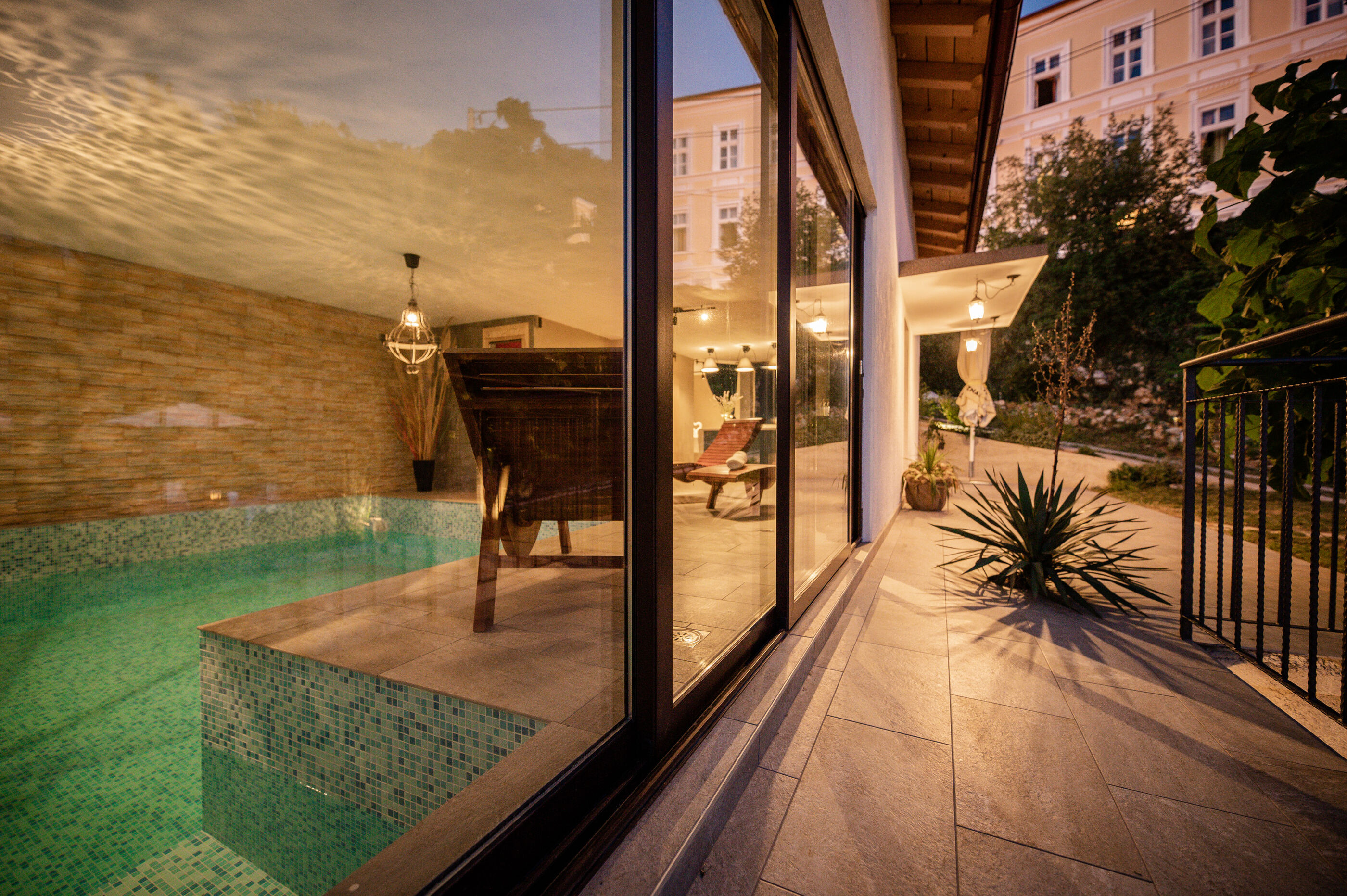 Pansion Boutique Hostel Mali Pariz 41781-S6
