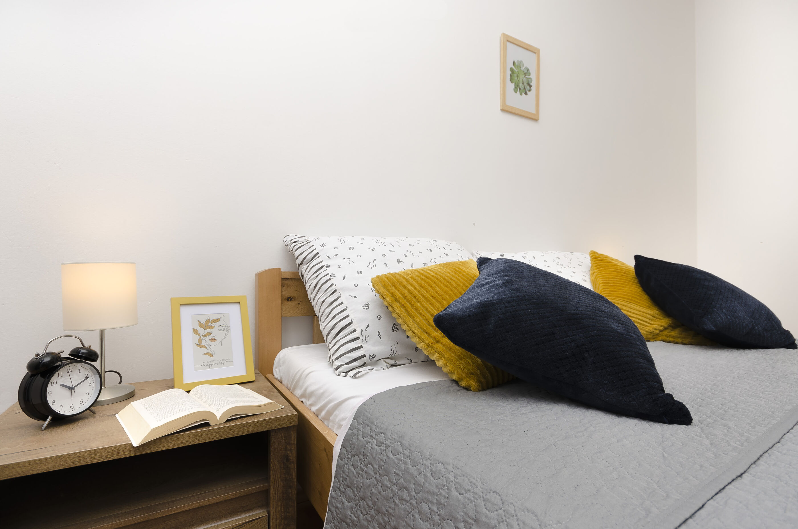Apartments Ivana 81281-A1