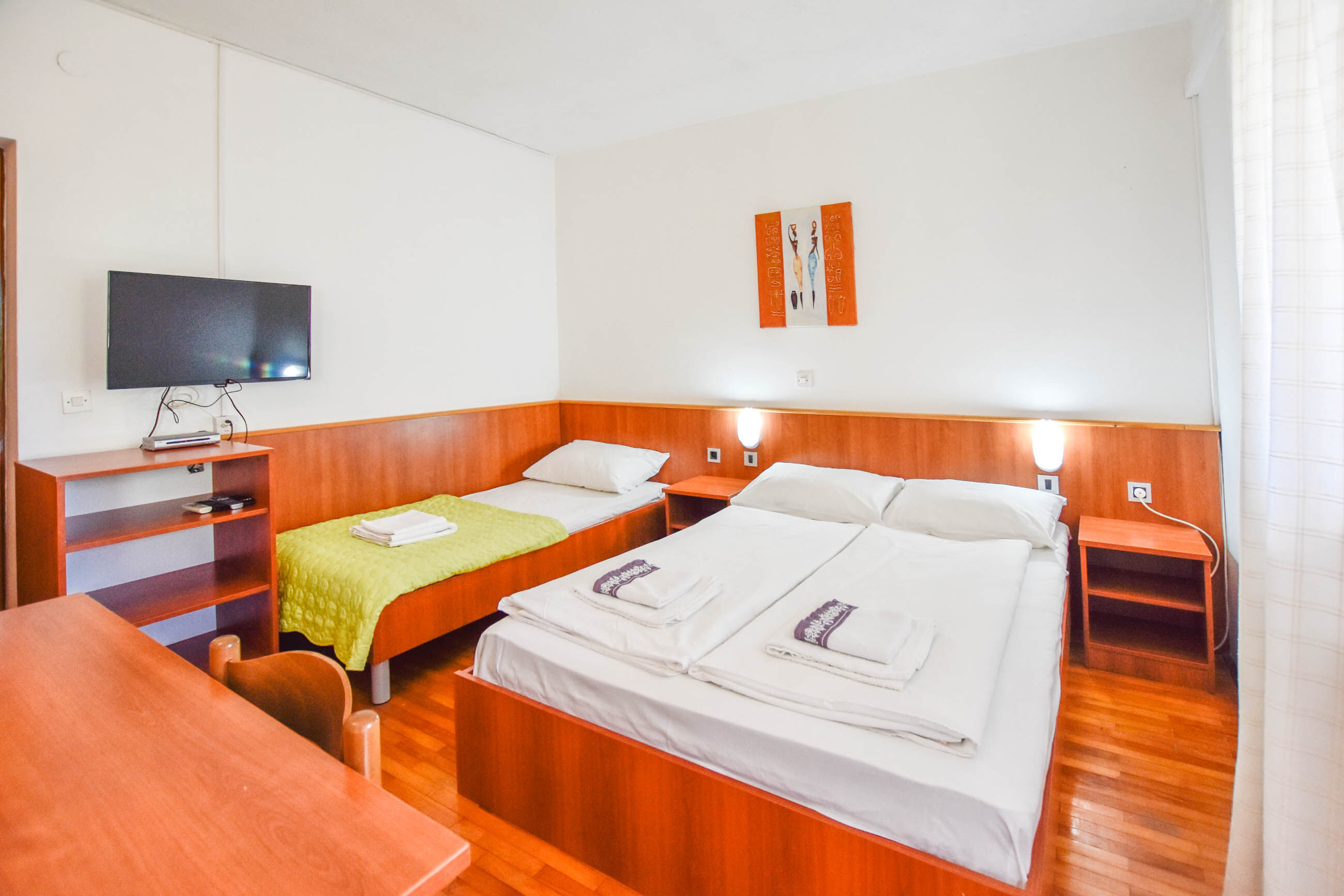 Apartments Jacqueline 81301-A1