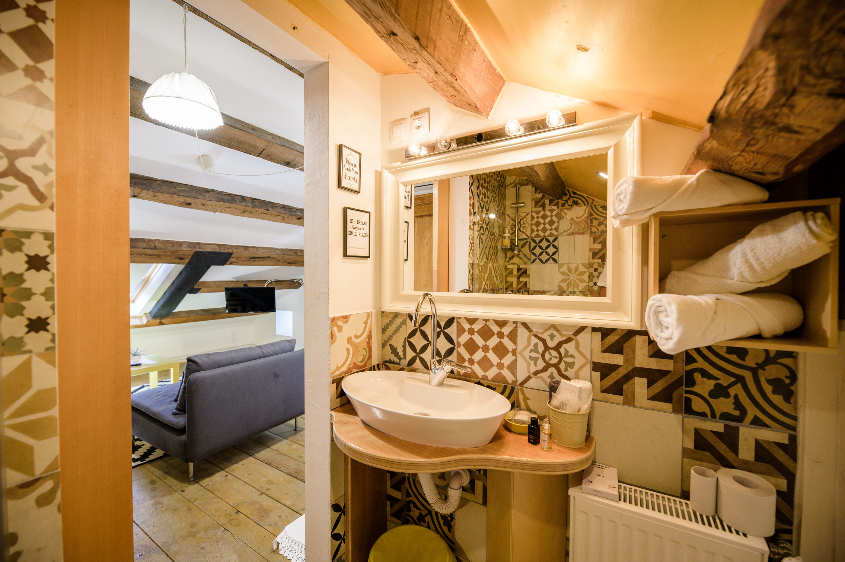 Pansion Boutique Hostel Mali Pariz 41781-S6