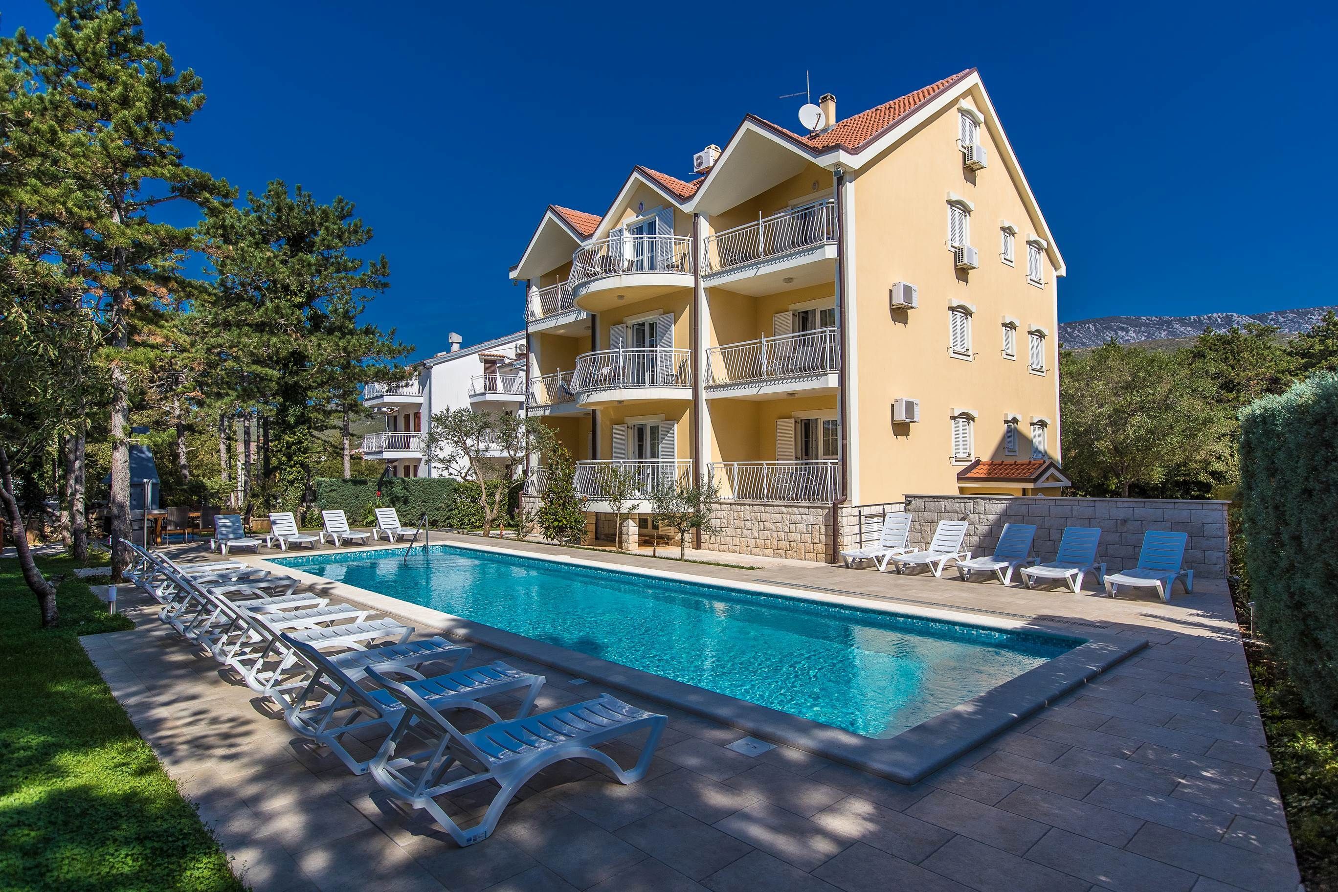 Apartments Villa Anne Accommodation in Jadranovo
