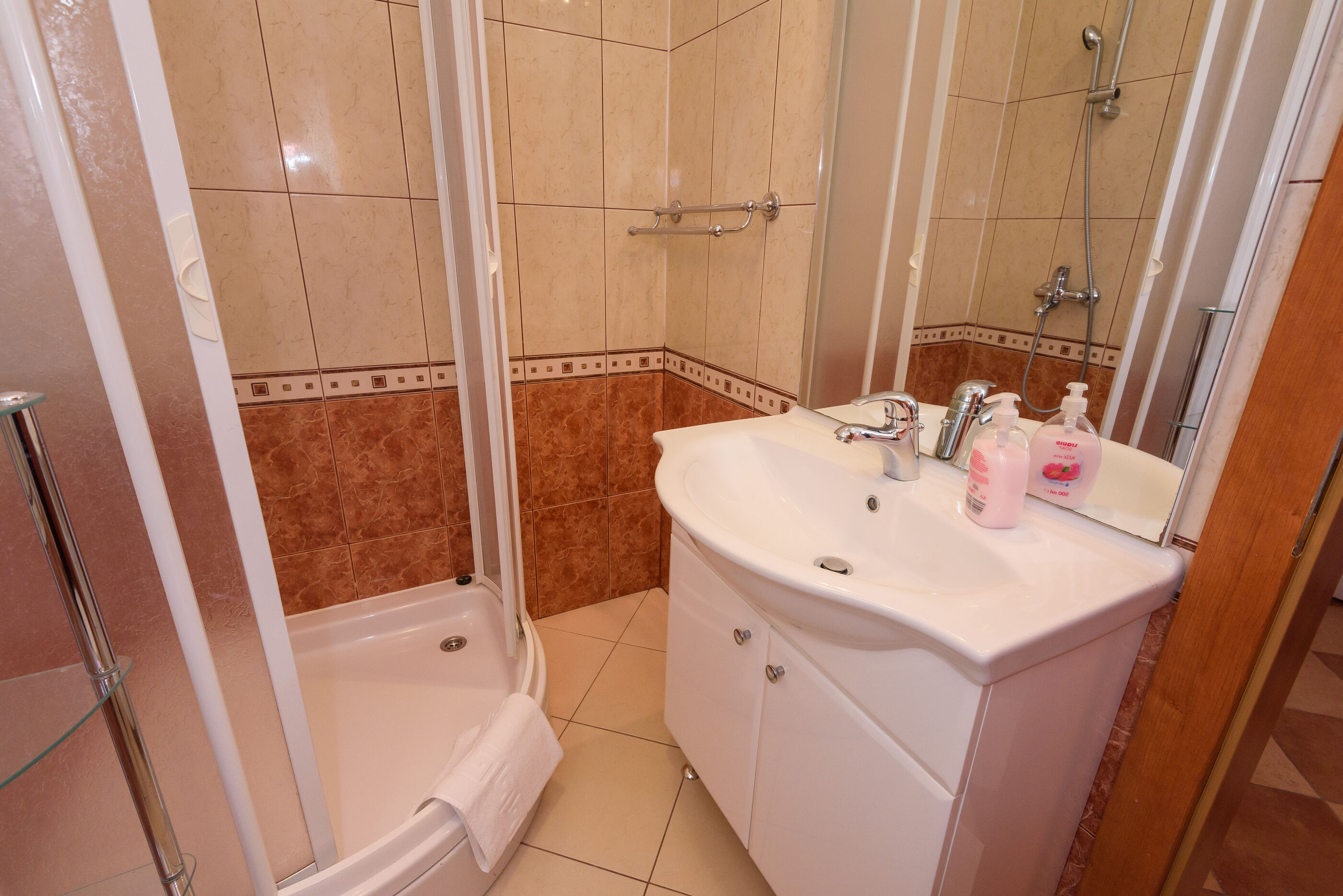 Apartments Zdravko 81491-A4
