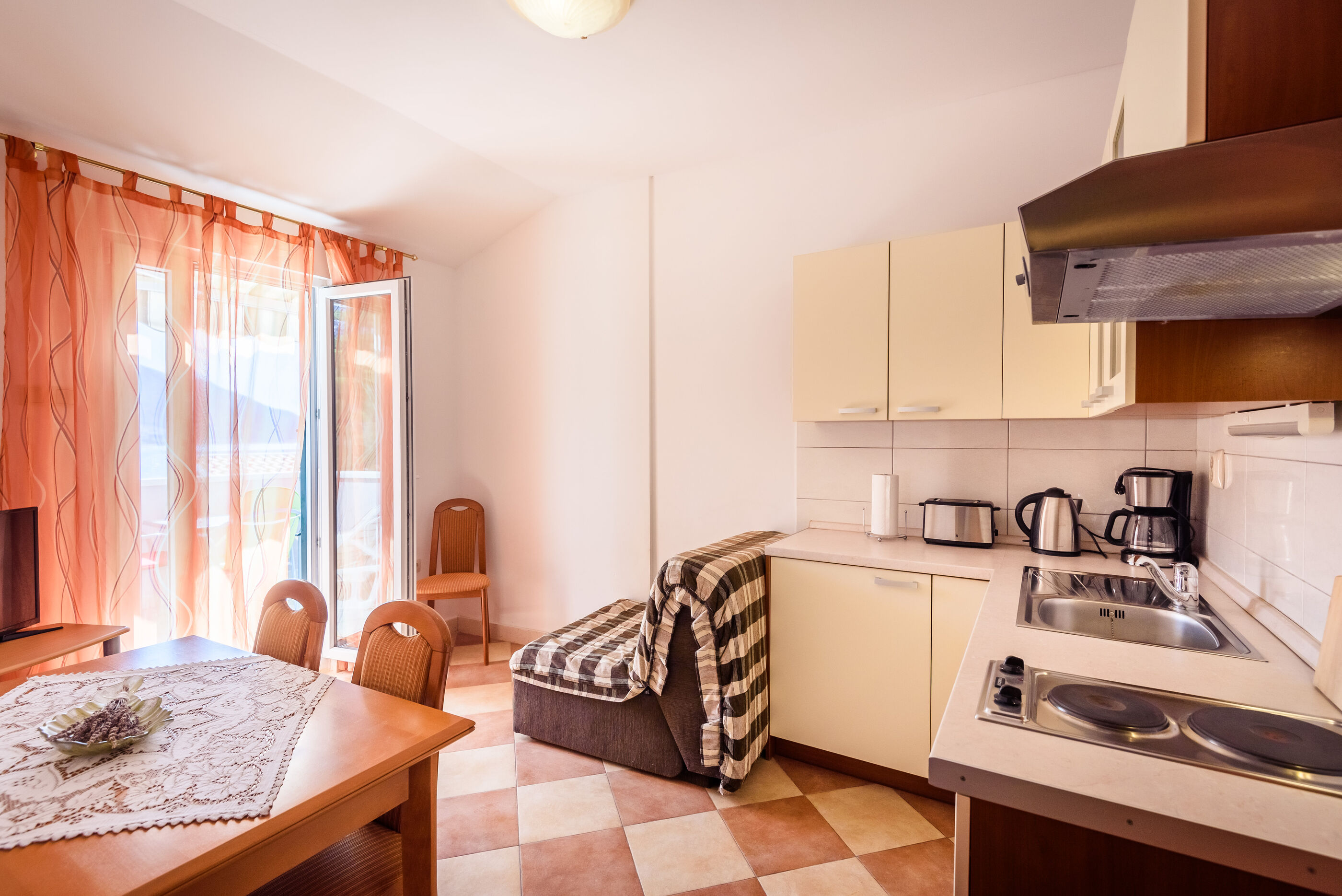 Apartments Zdravko 81491-A2