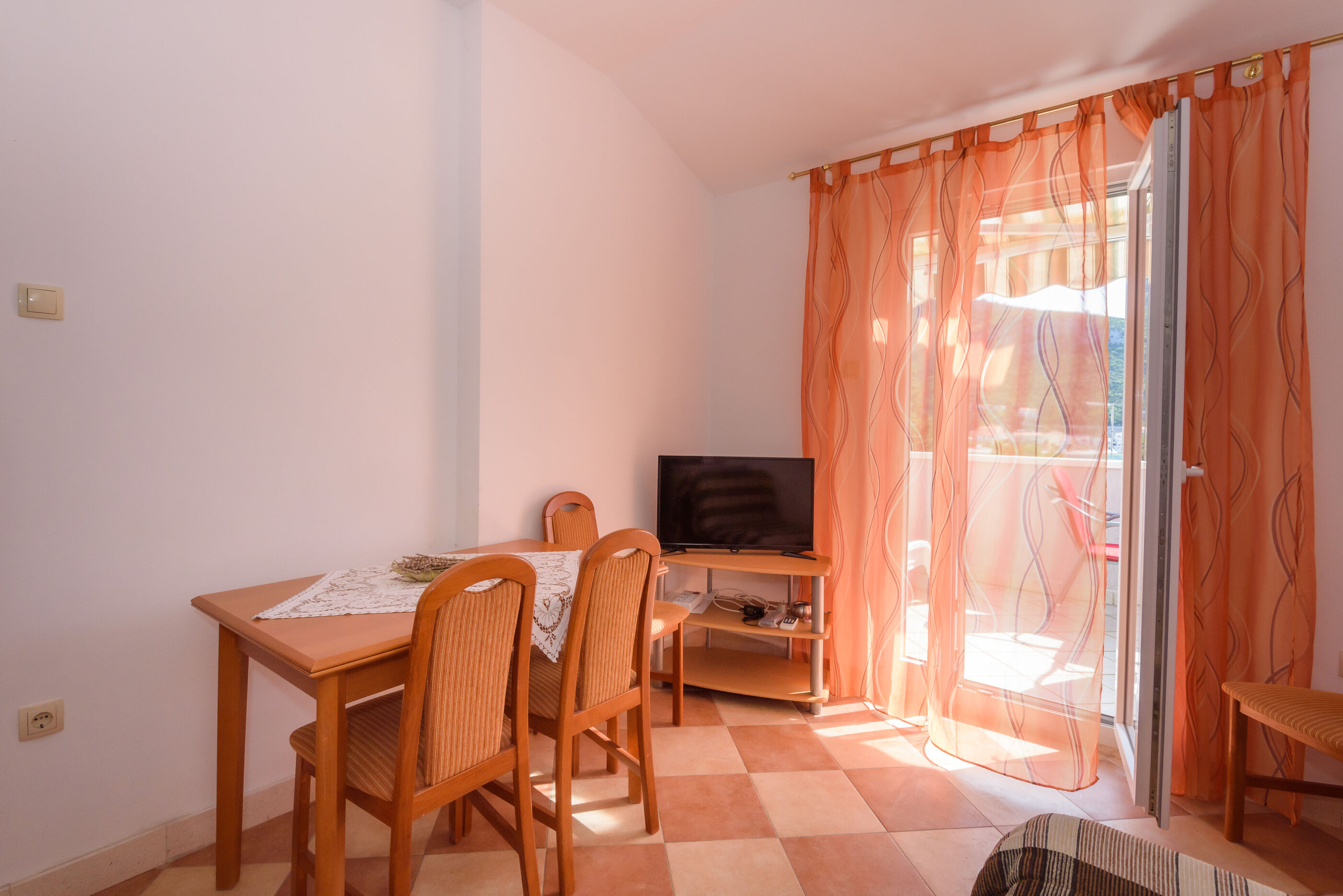 Apartments Zdravko 81491-A2