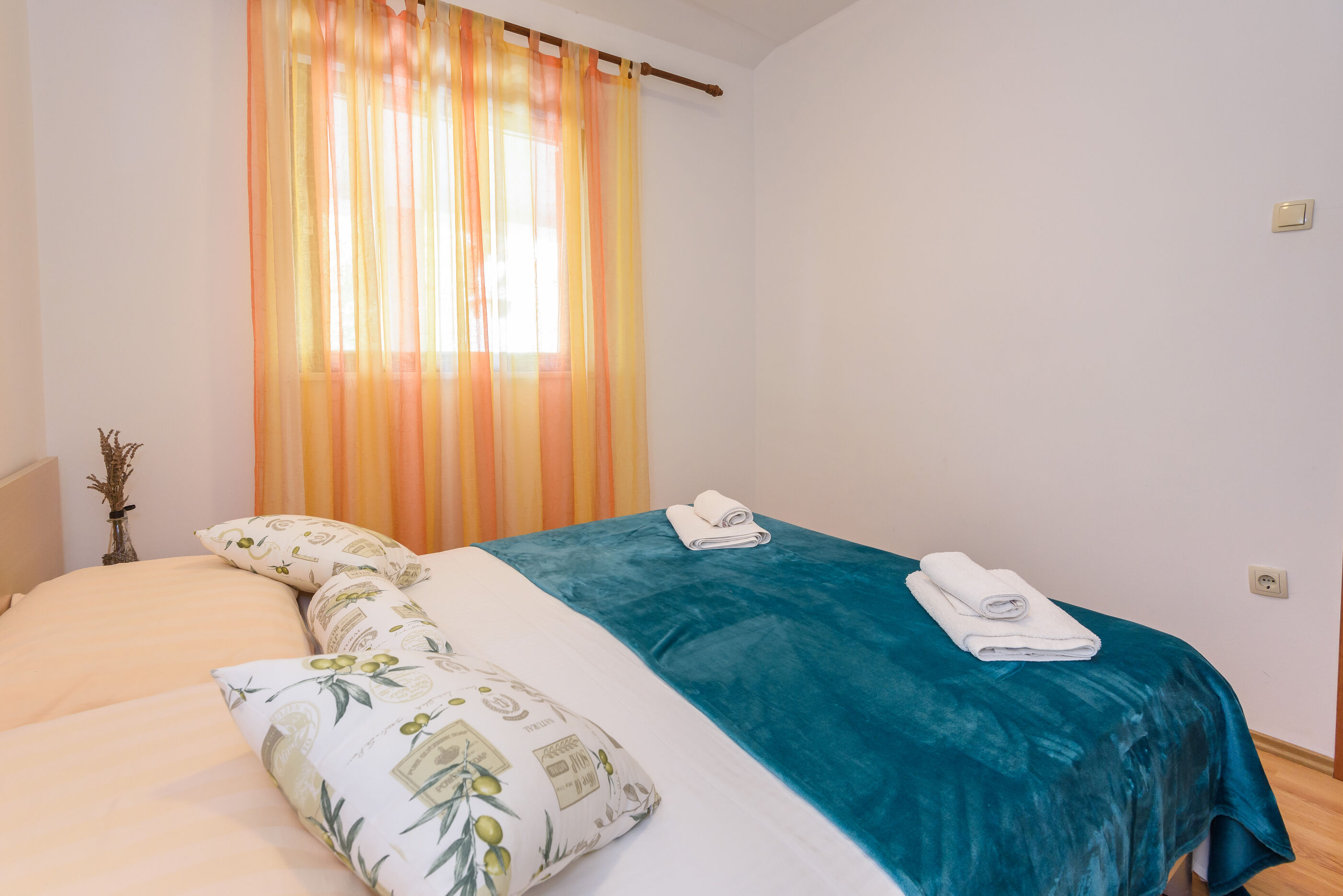 Apartments Zdravko 81491-A2