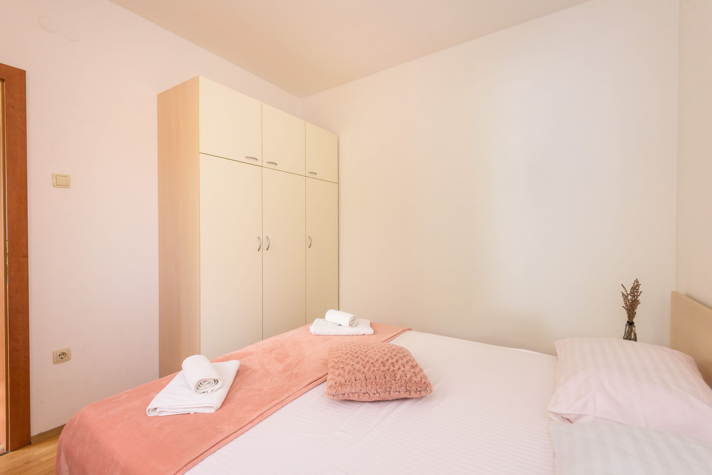 Apartments Zdravko 81491-A1