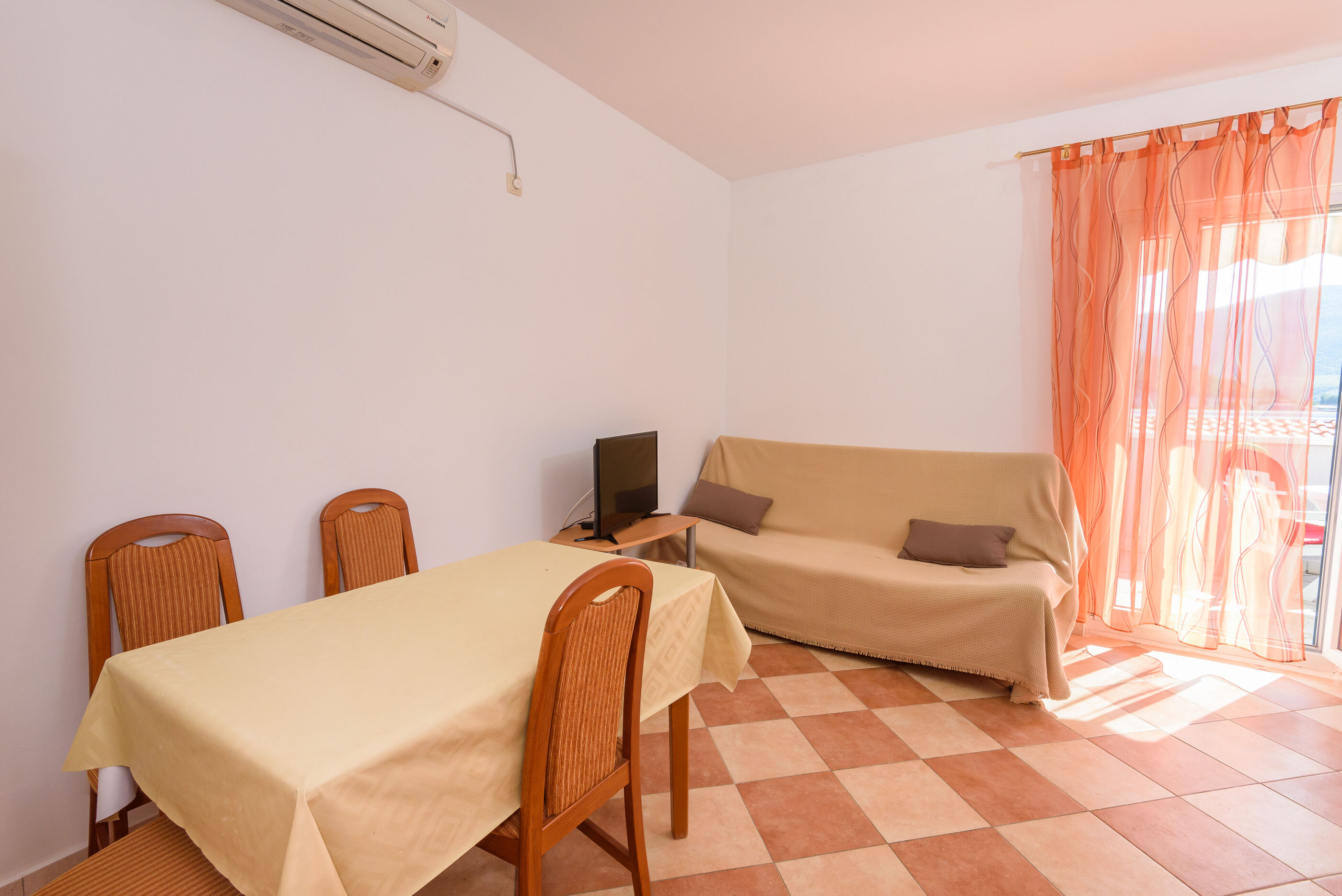 Apartments Zdravko 81491-A1