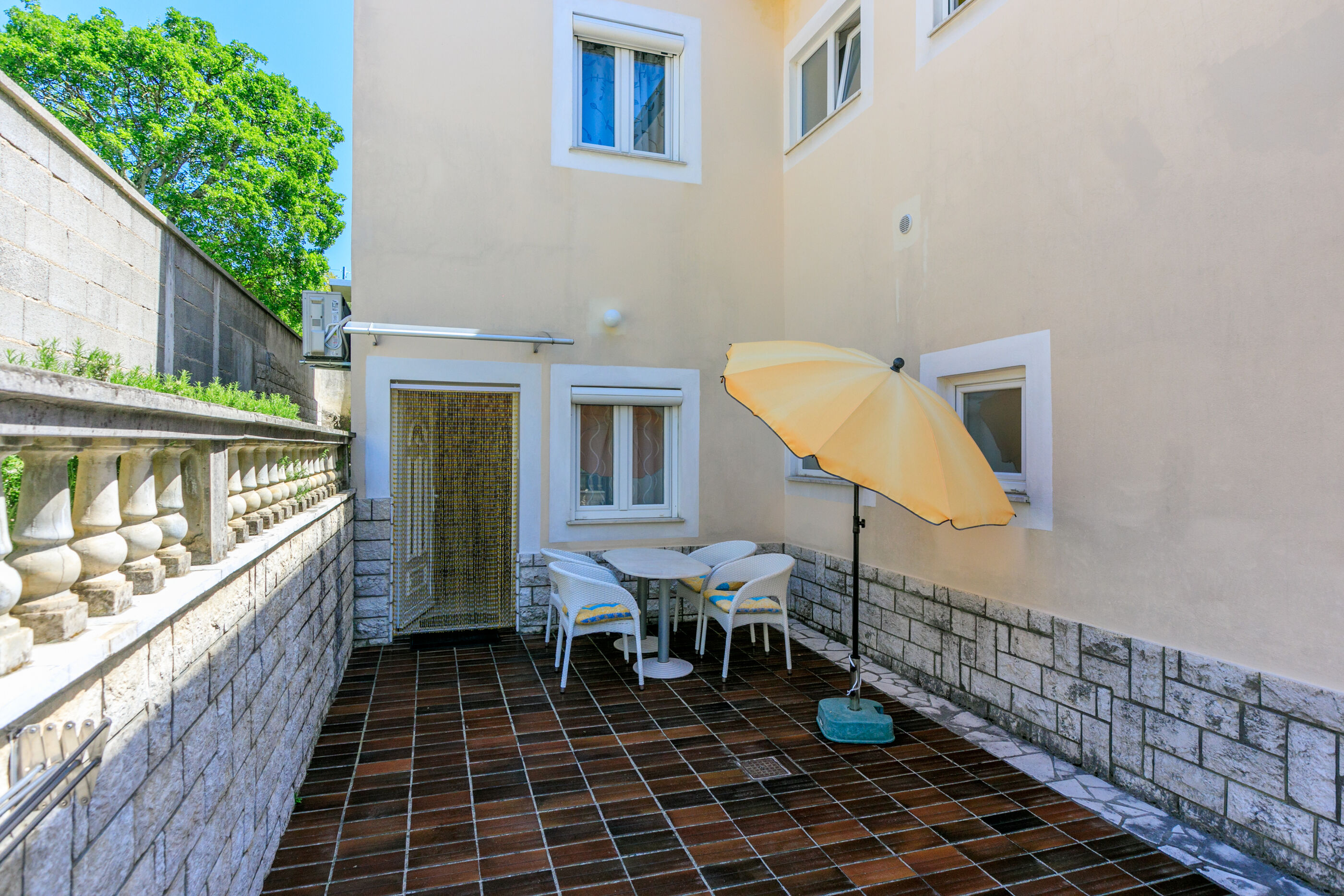 Apartments Bella 80811-A1
