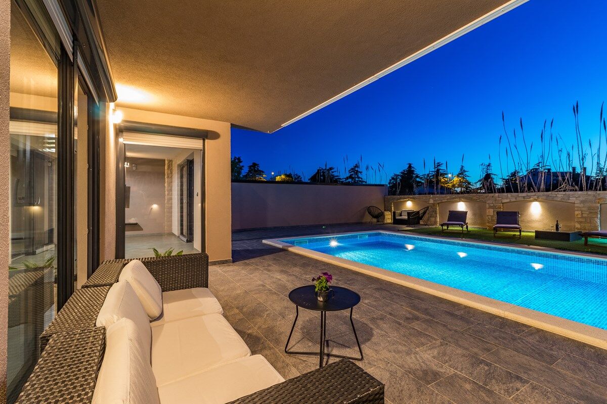 Villa Nika 73945-K1