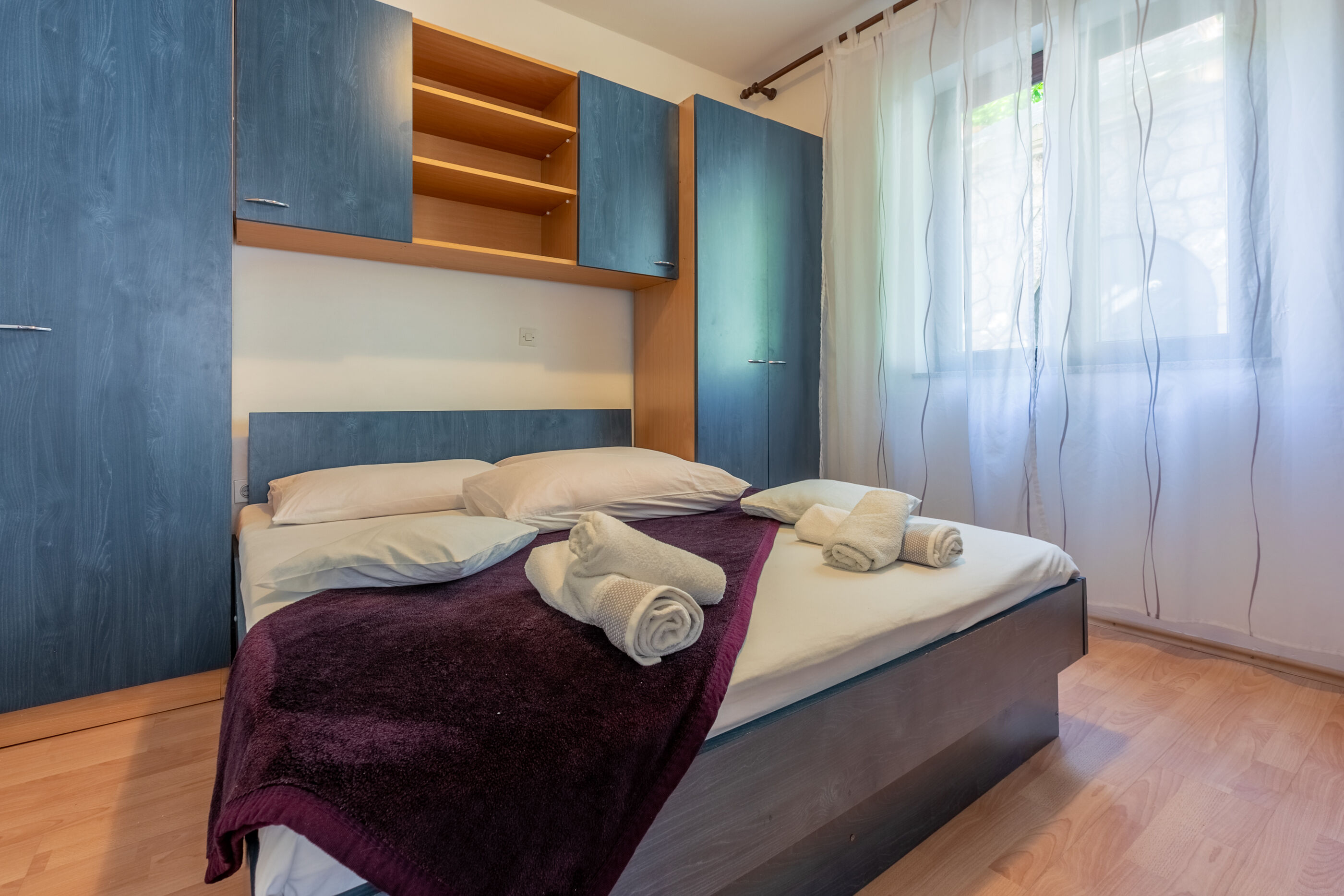 Apartments and Room Ružica 60661-A3