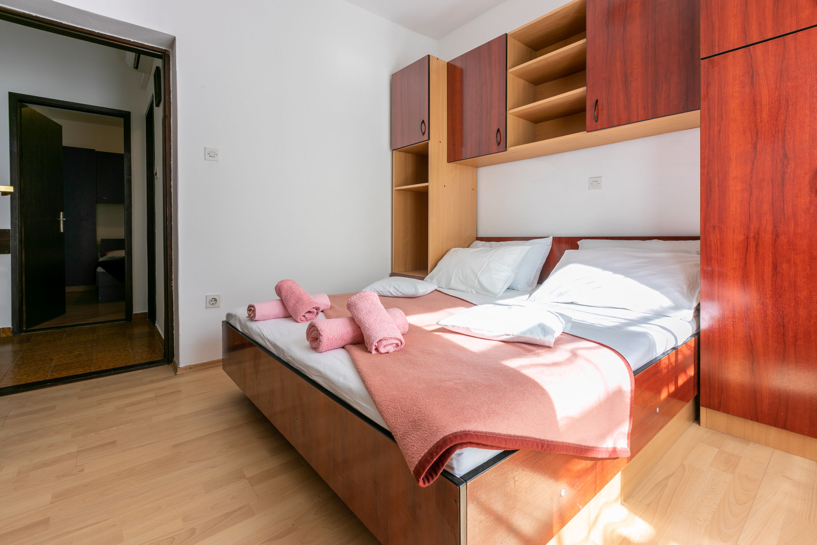 Apartments and Room Ružica 60661-A3