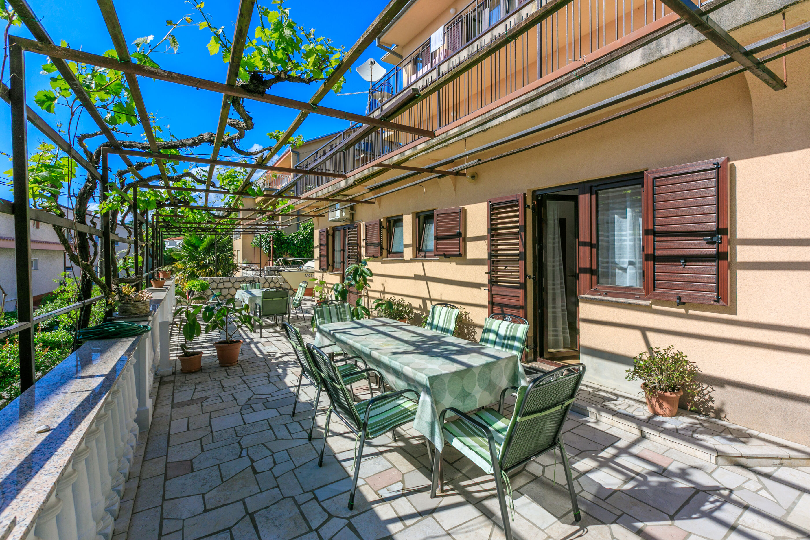 Apartments and Room Ružica 60661-A3