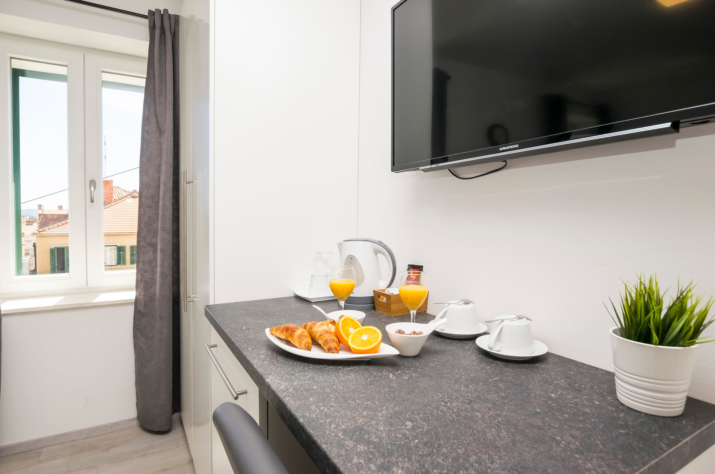 Apartments and Rooms Adriatic Suites 80461-S6