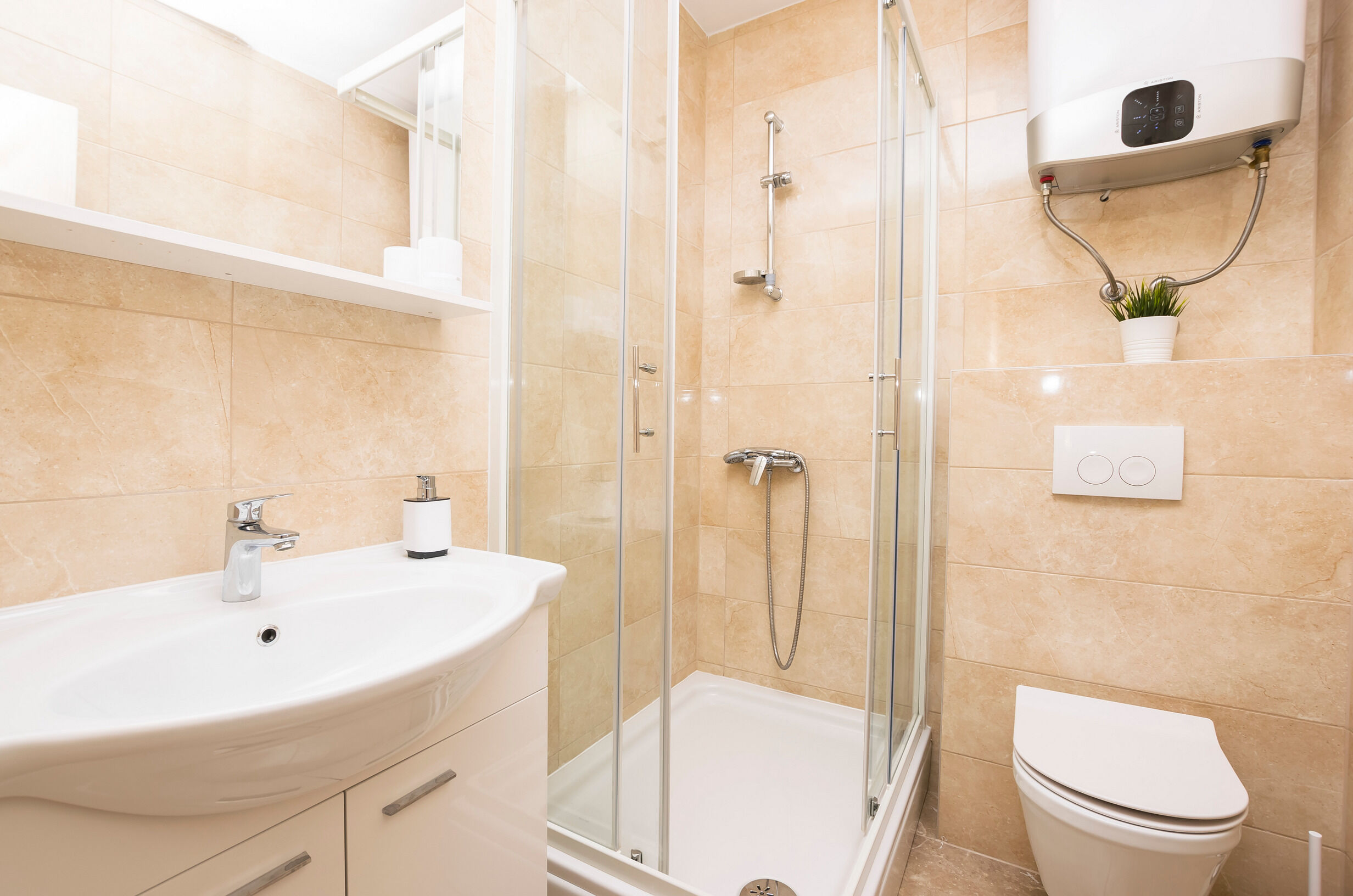 Apartments and Rooms Adriatic Suites 80461-S6