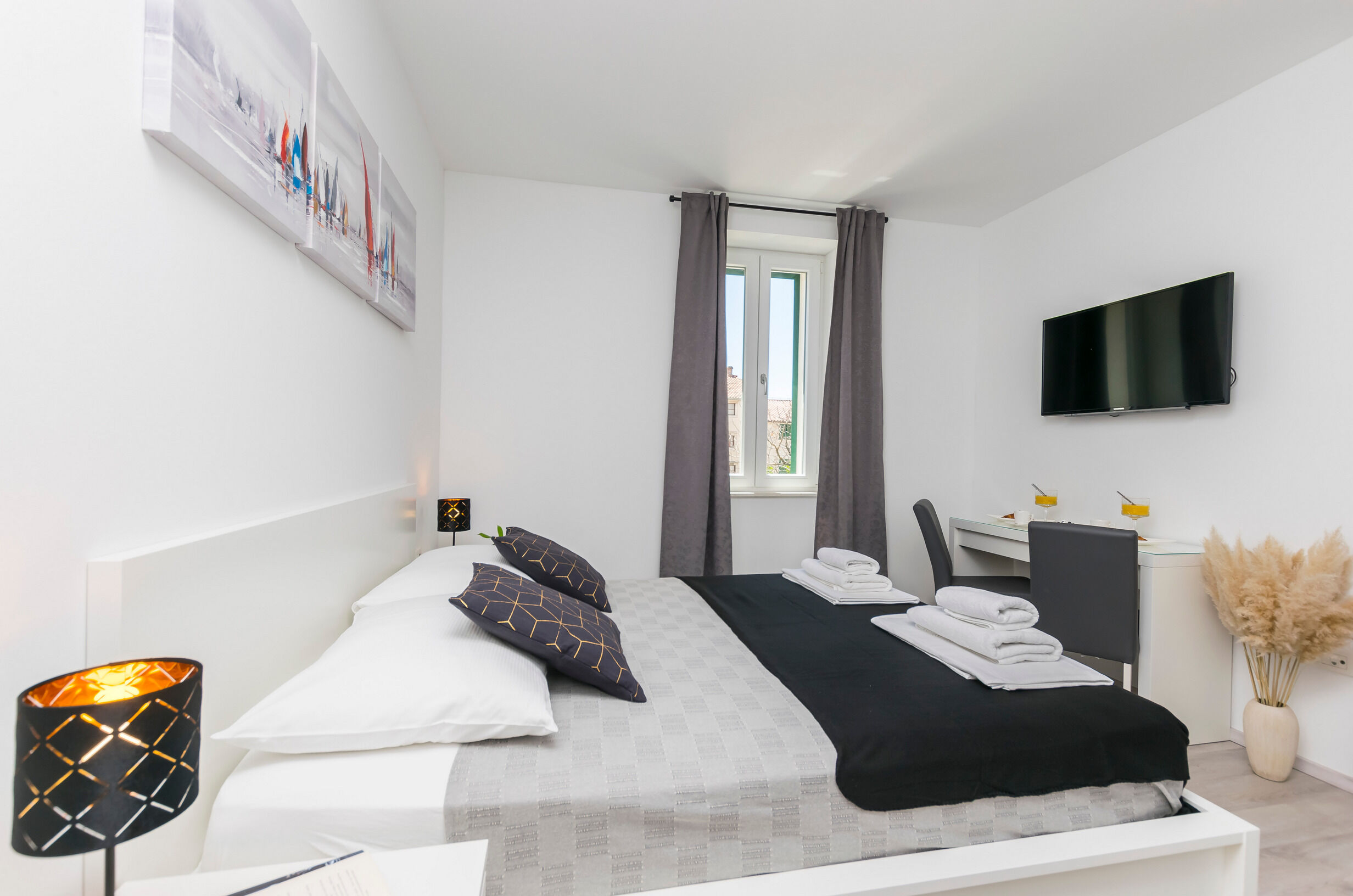 Apartments and Rooms Adriatic Suites 80461-S3