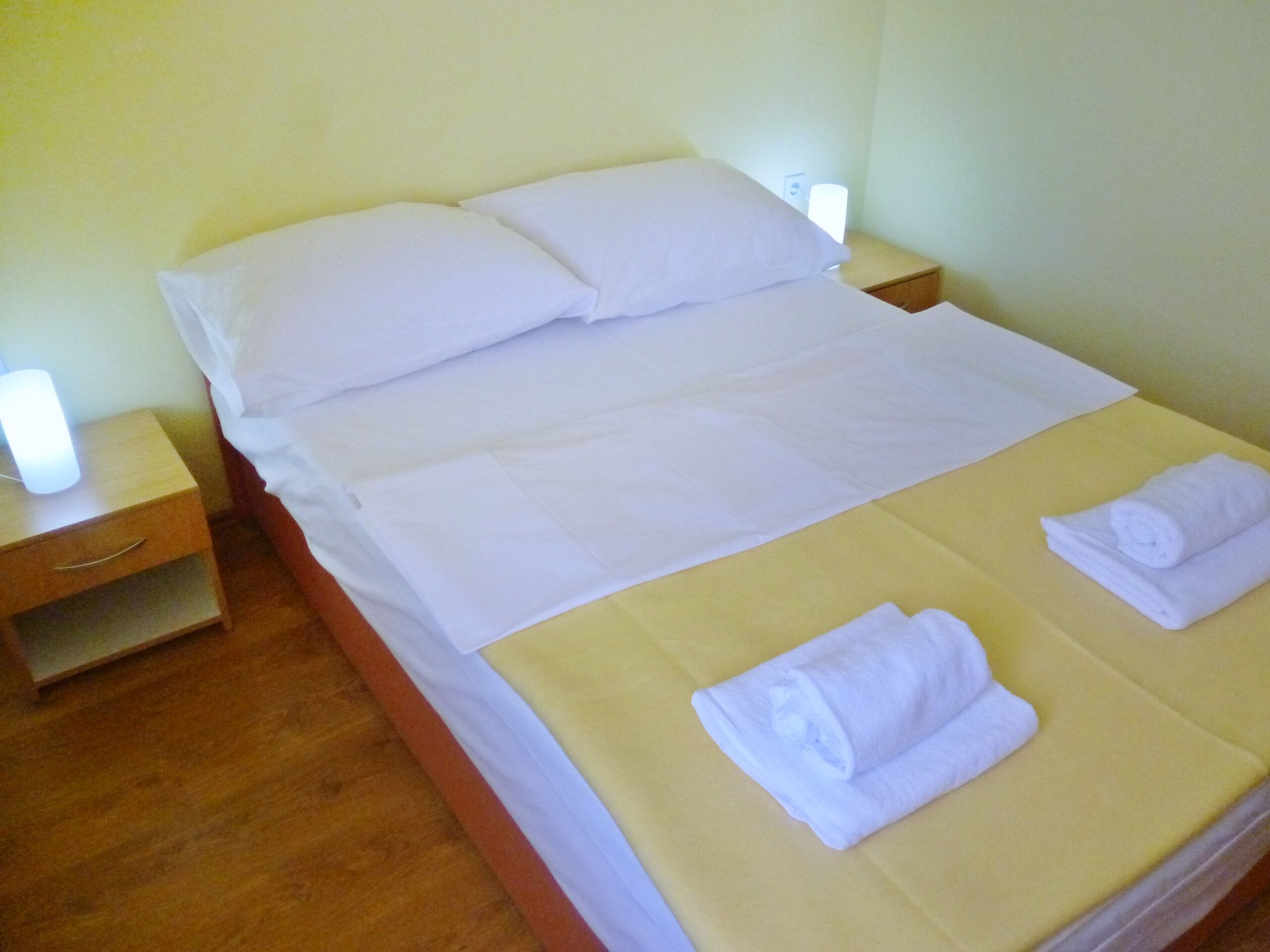 Apartments Bugen 58499-A2