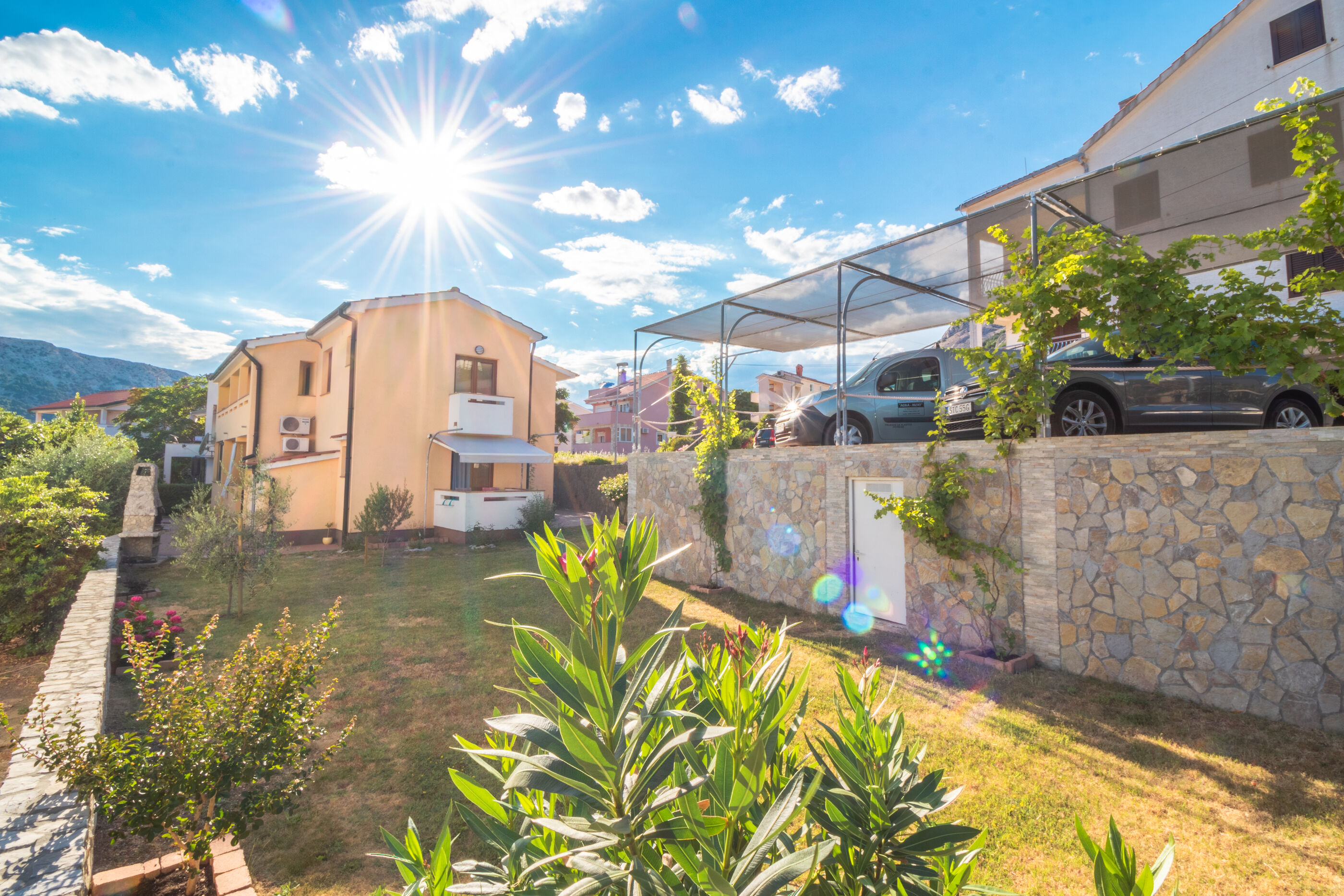 Apartments Dujmovic 79636-A2