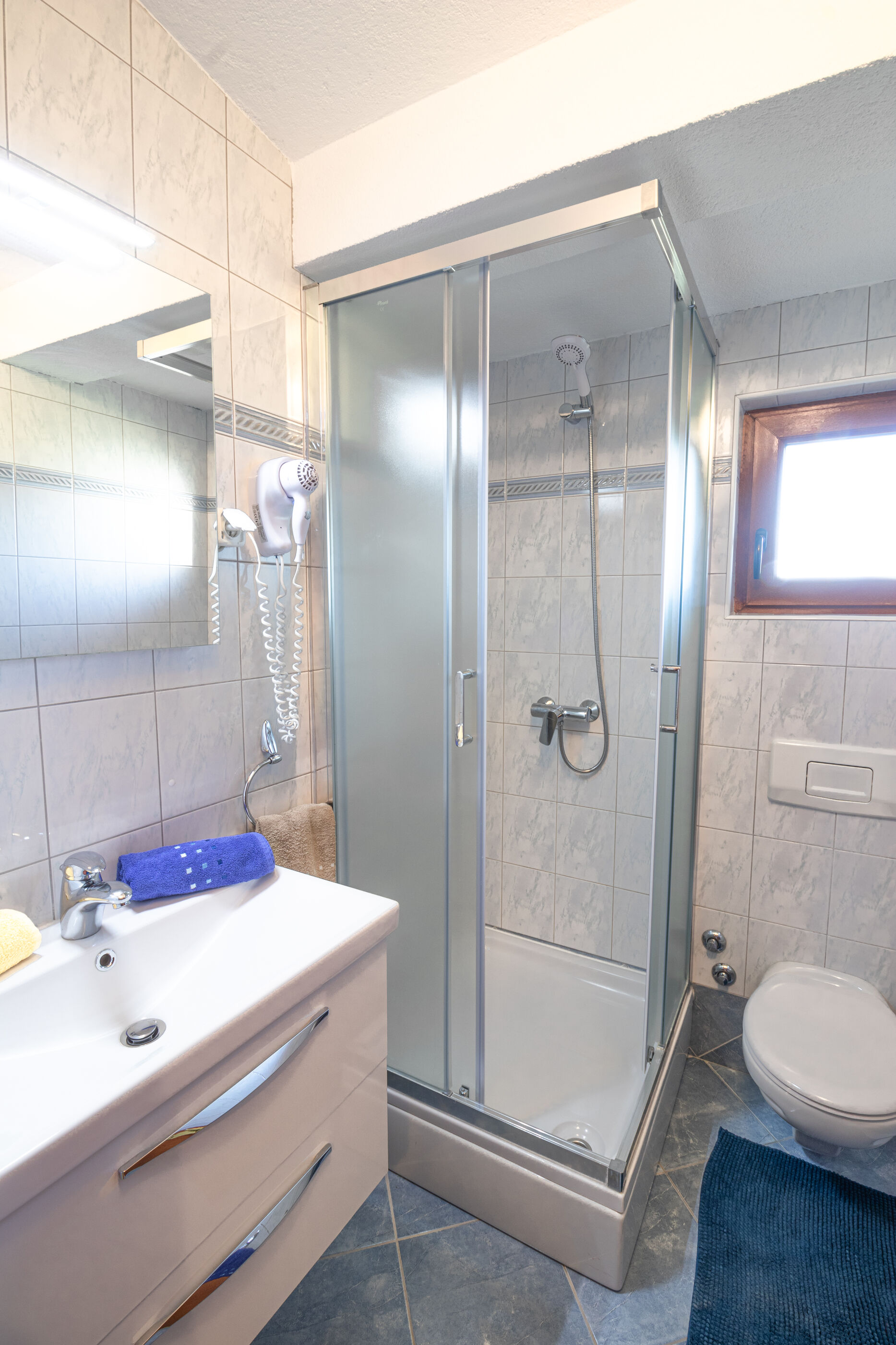 Apartments Dujmovic 79636-A1