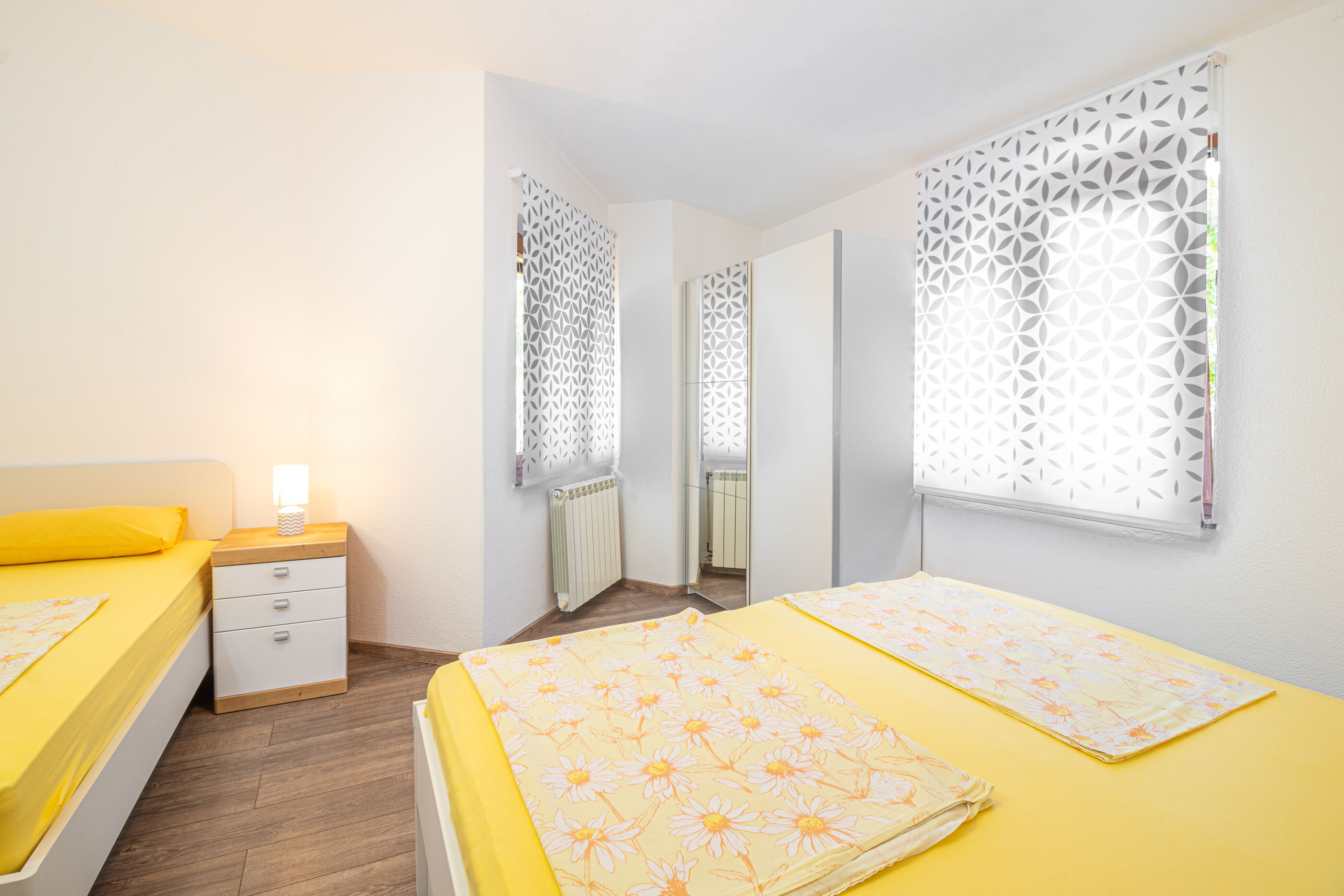 Apartments Dujmovic 79636-A1