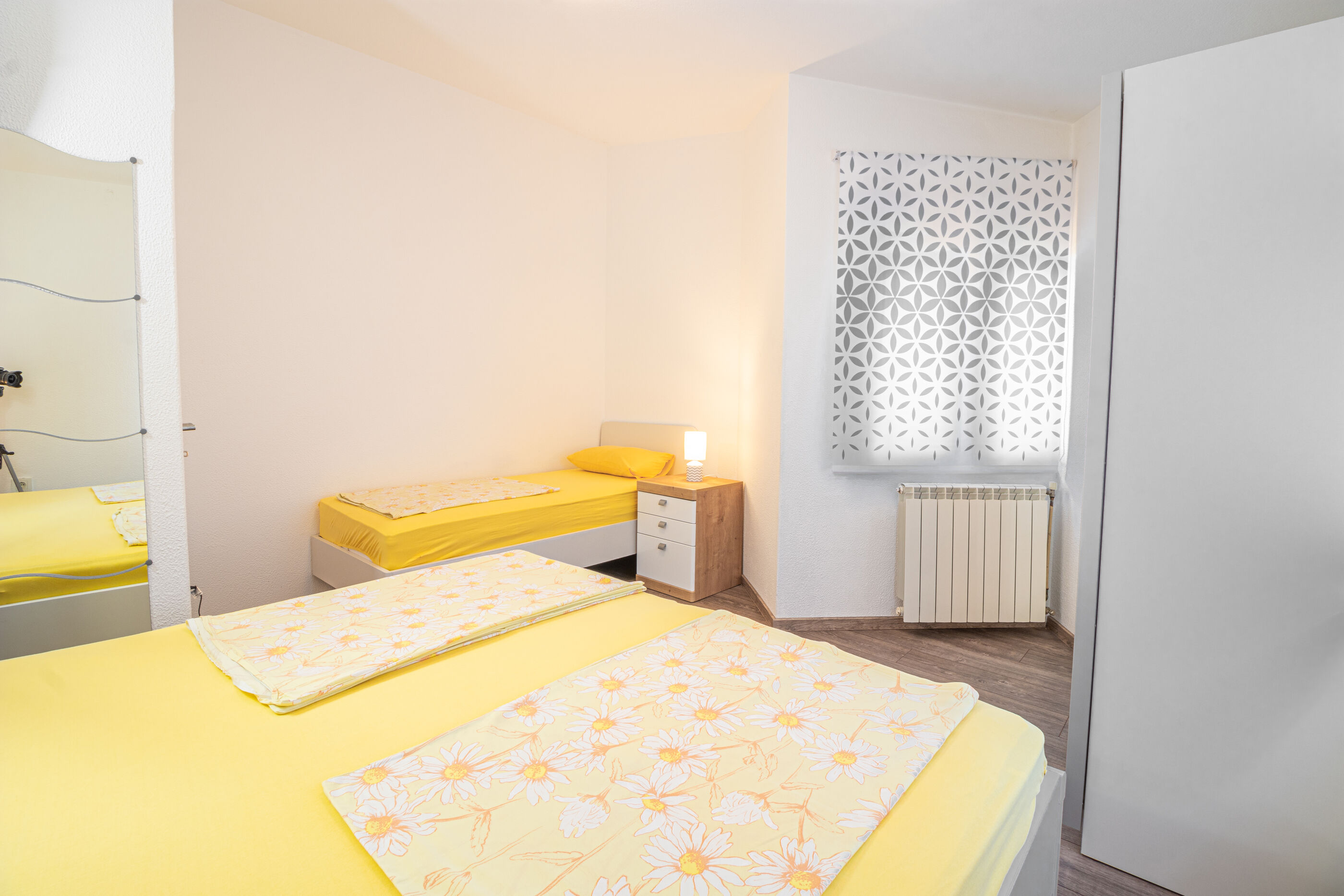 Apartments Dujmovic 79636-A1