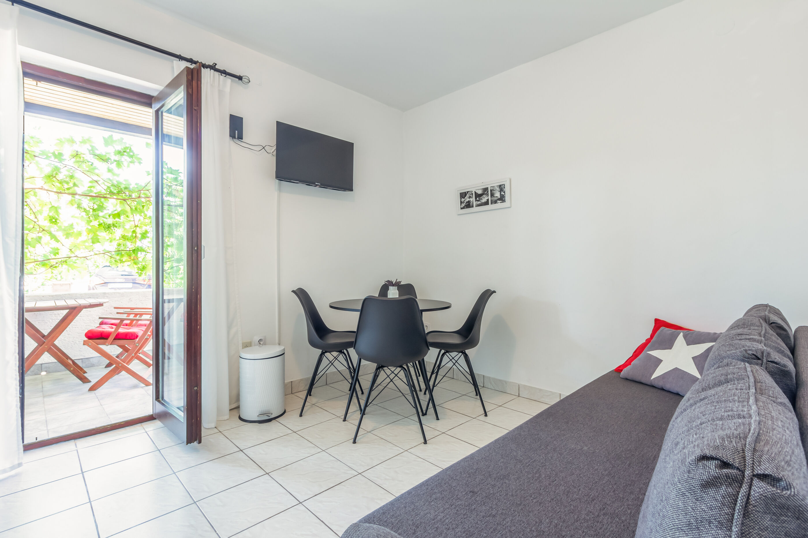 Apartments Vladan 79444-A1