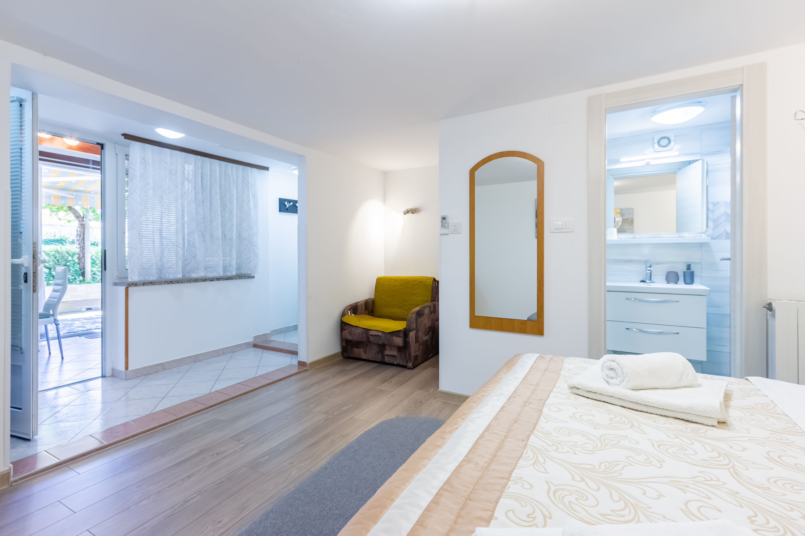 Apartments Lorena 79536-A1