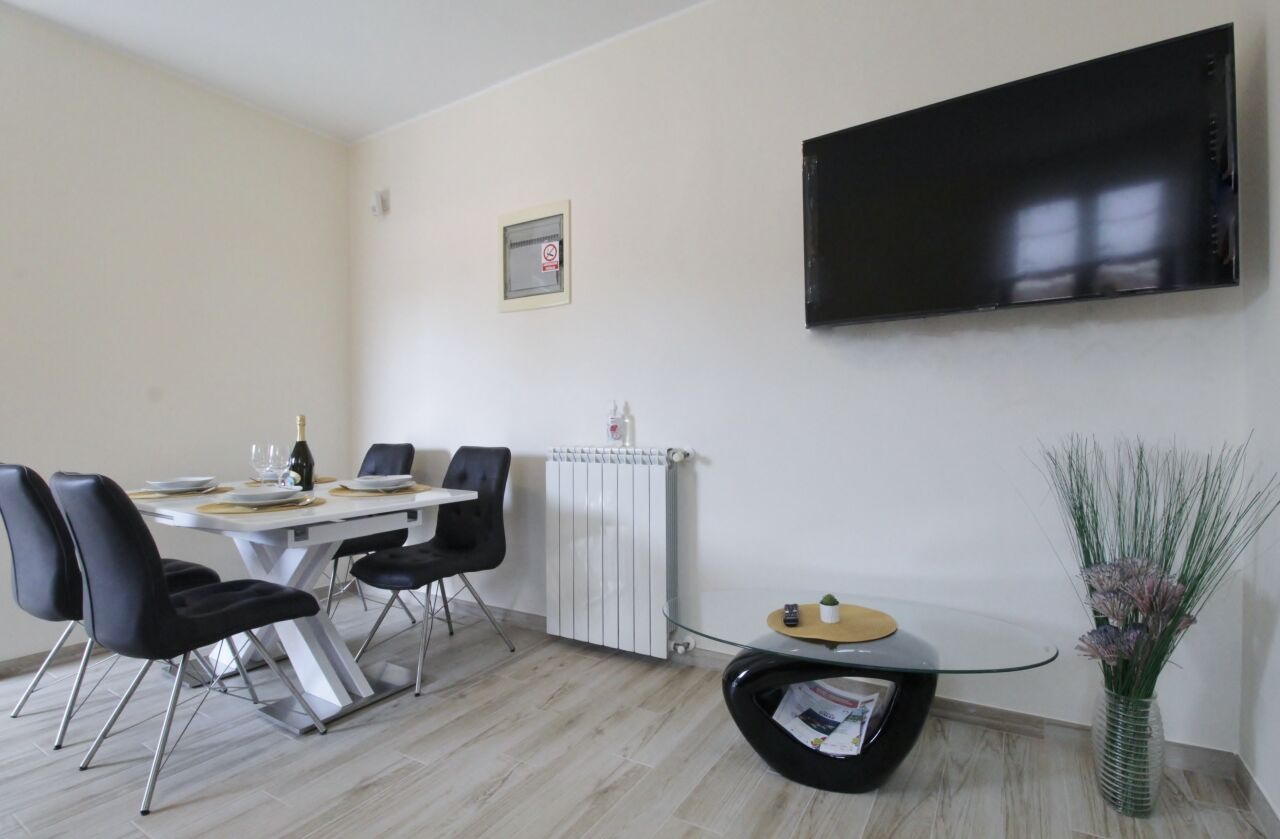 Apartments Enea Savudrija 81515-A2