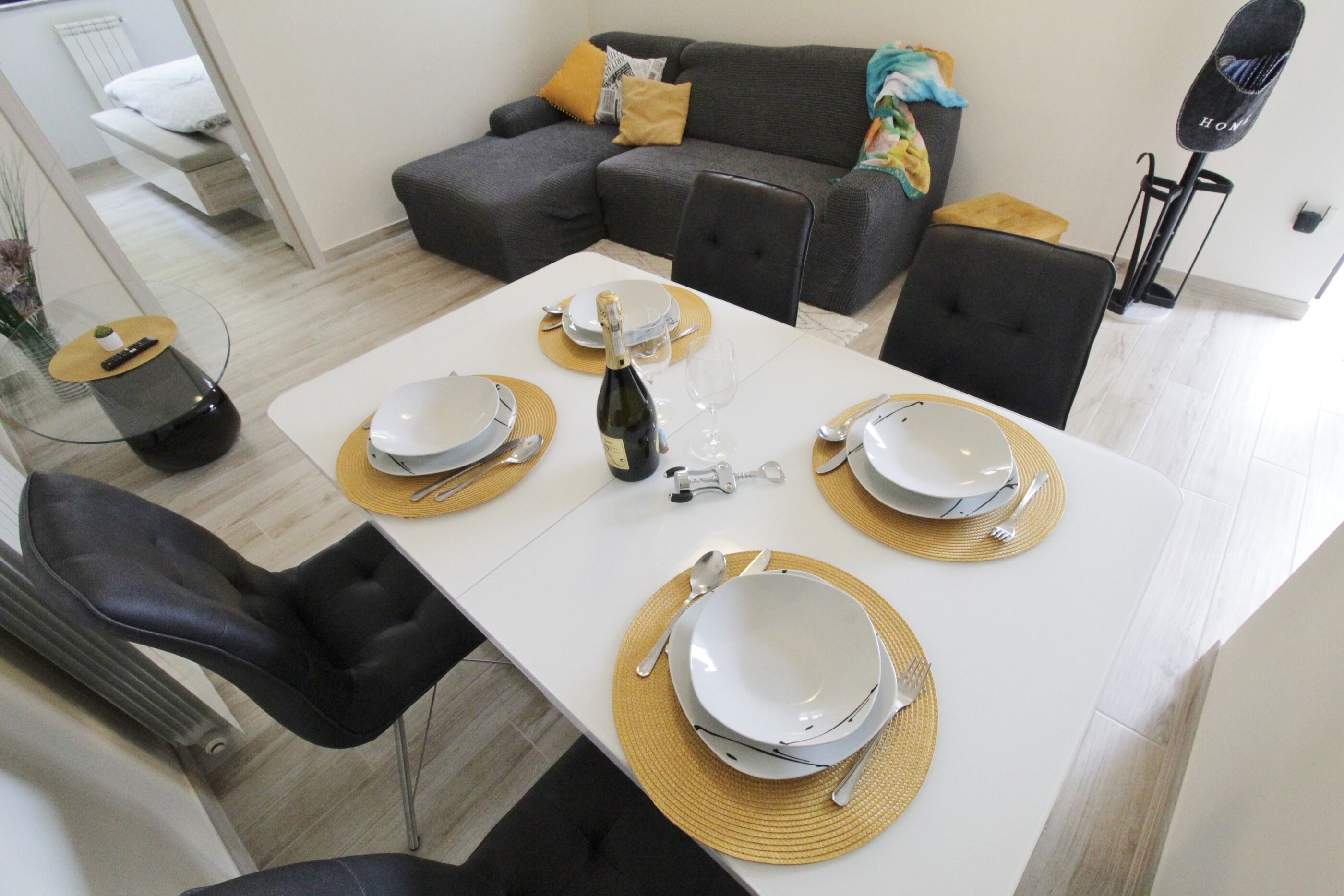 Apartments Enea Savudrija 81515-A2