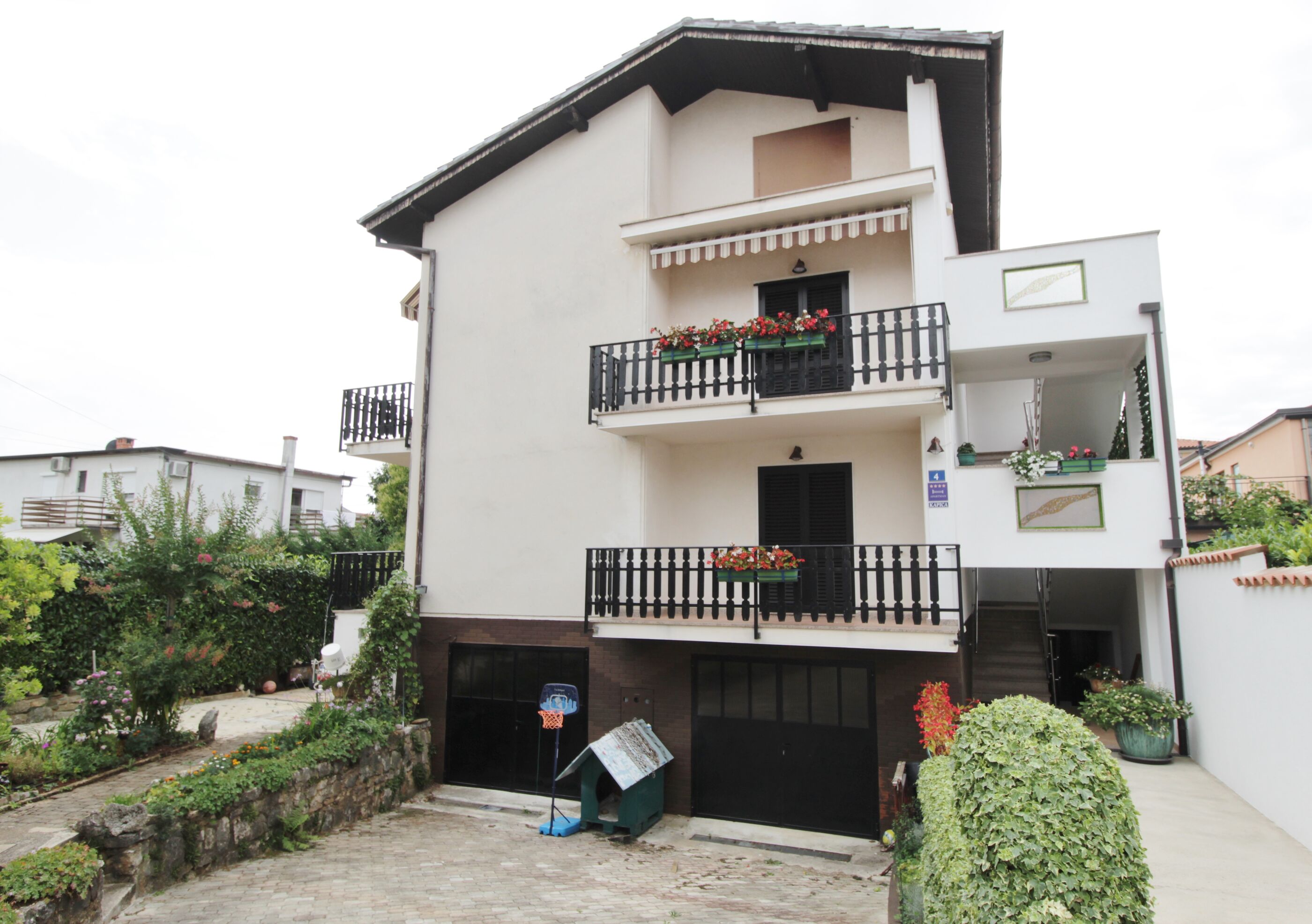 Apartment Kapica 81516-A1