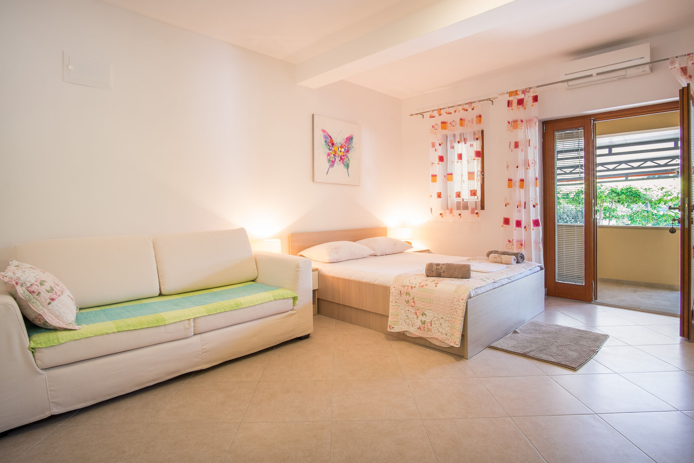 Apartments Skomeršić 15611-A5